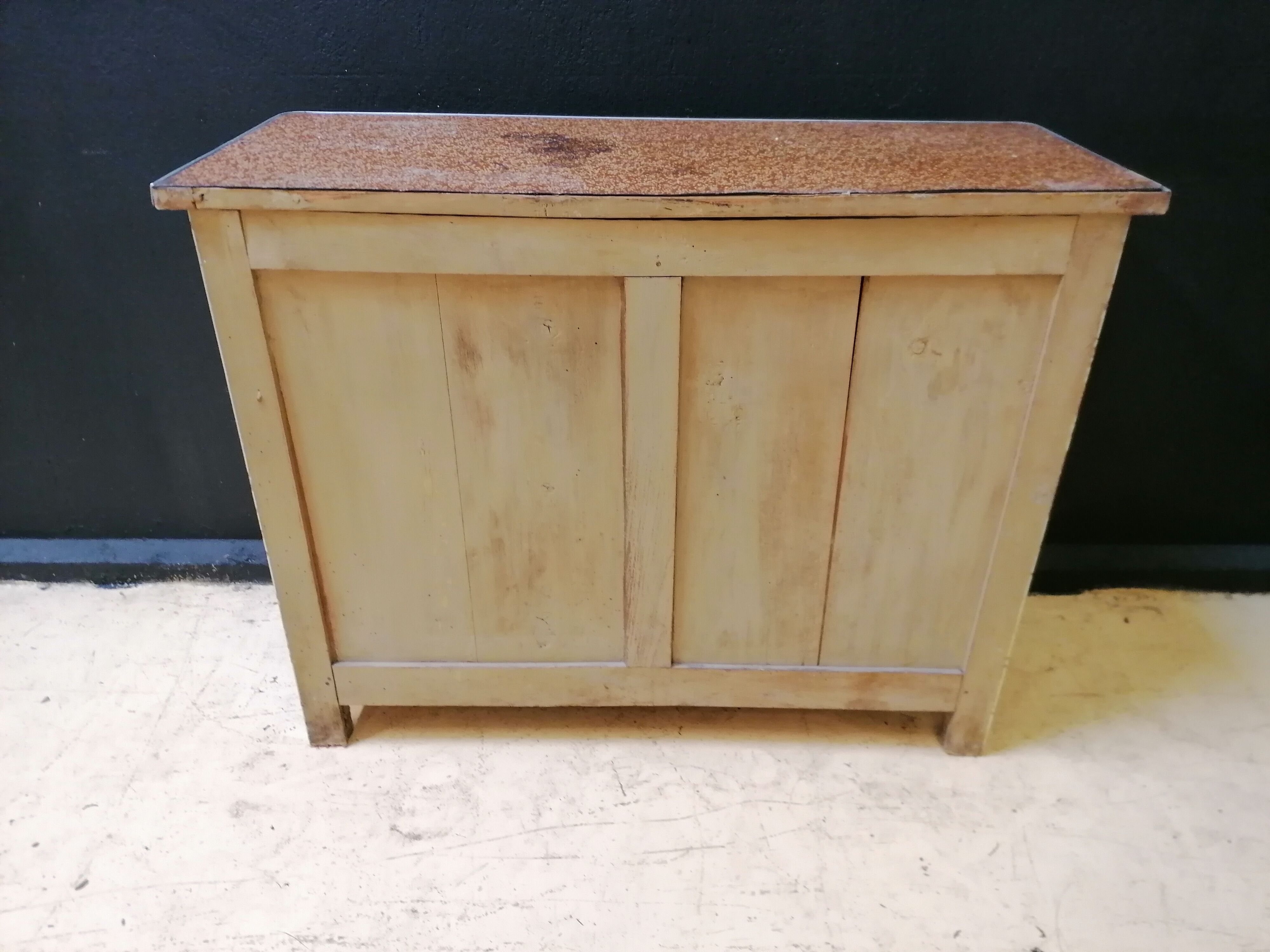 Kitchen furniture, formica top, 60s
