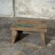 Tabouret d'appoint en teck upcyclé, traces de chromie verte
