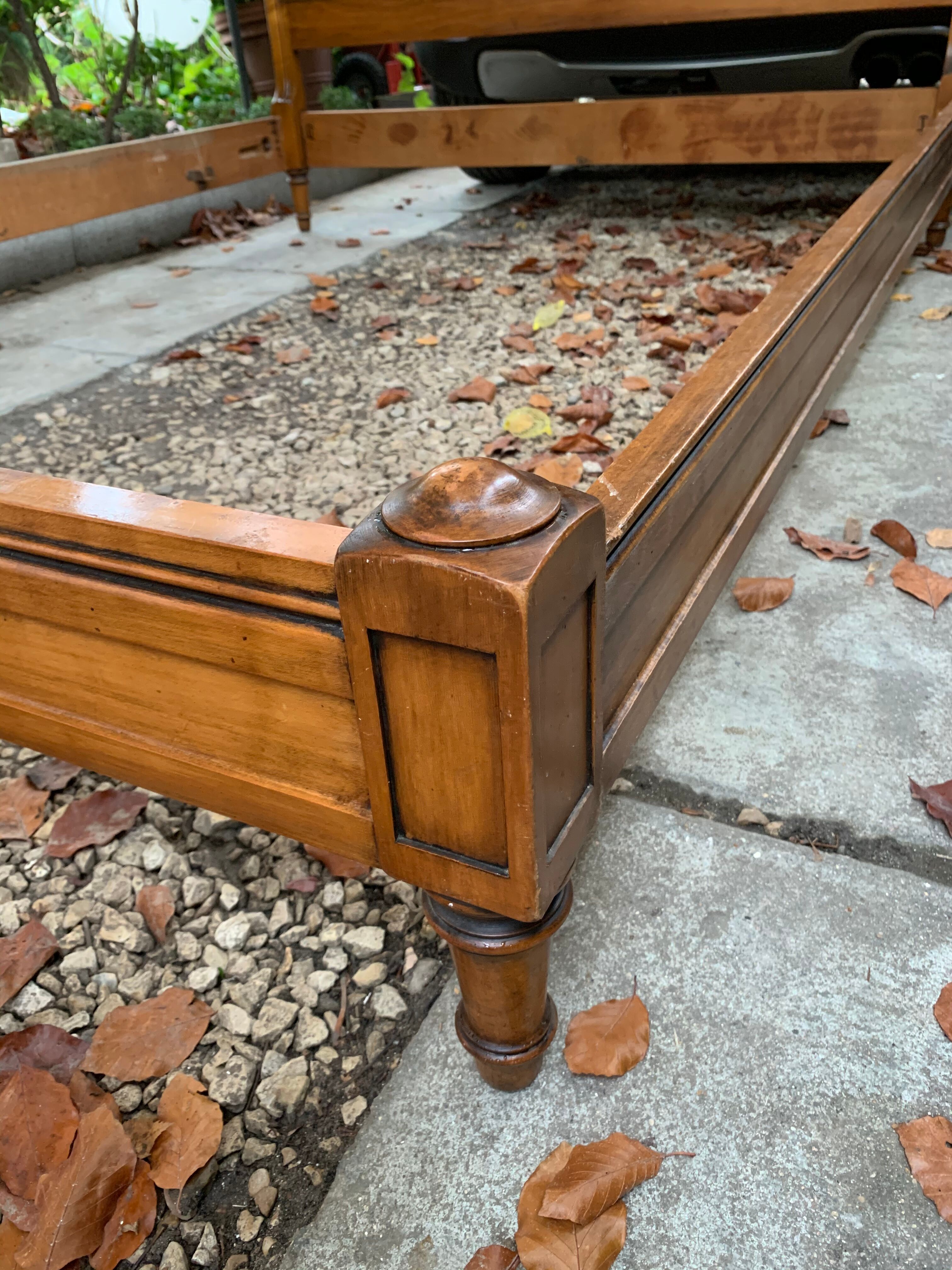 Old canning headboard 160cm