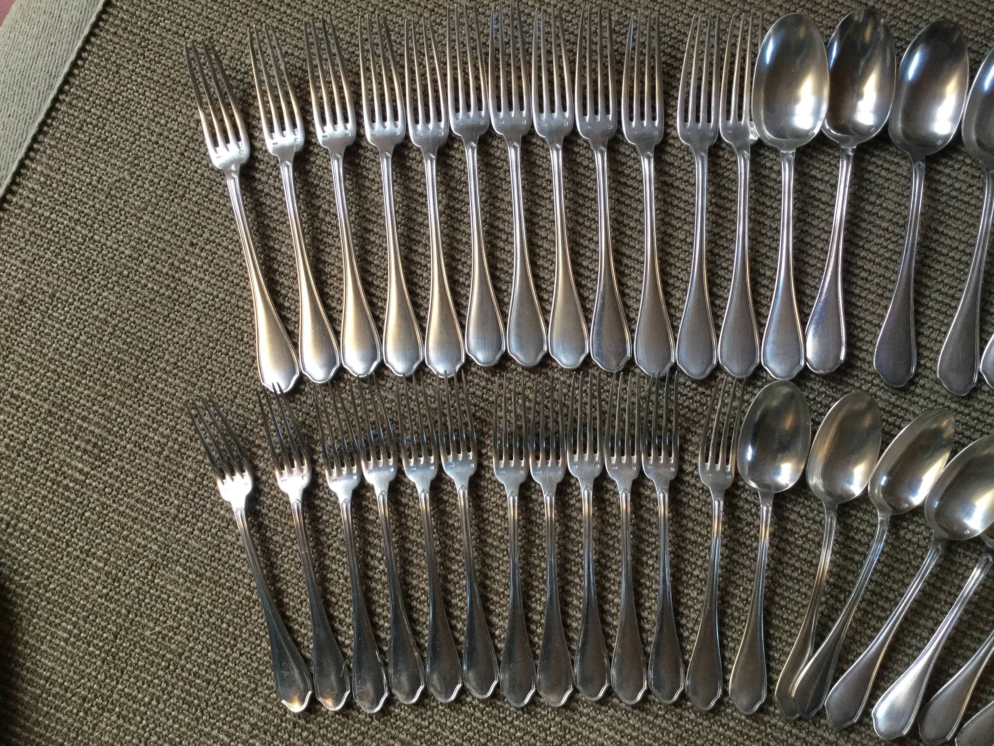 Silver metal housewife