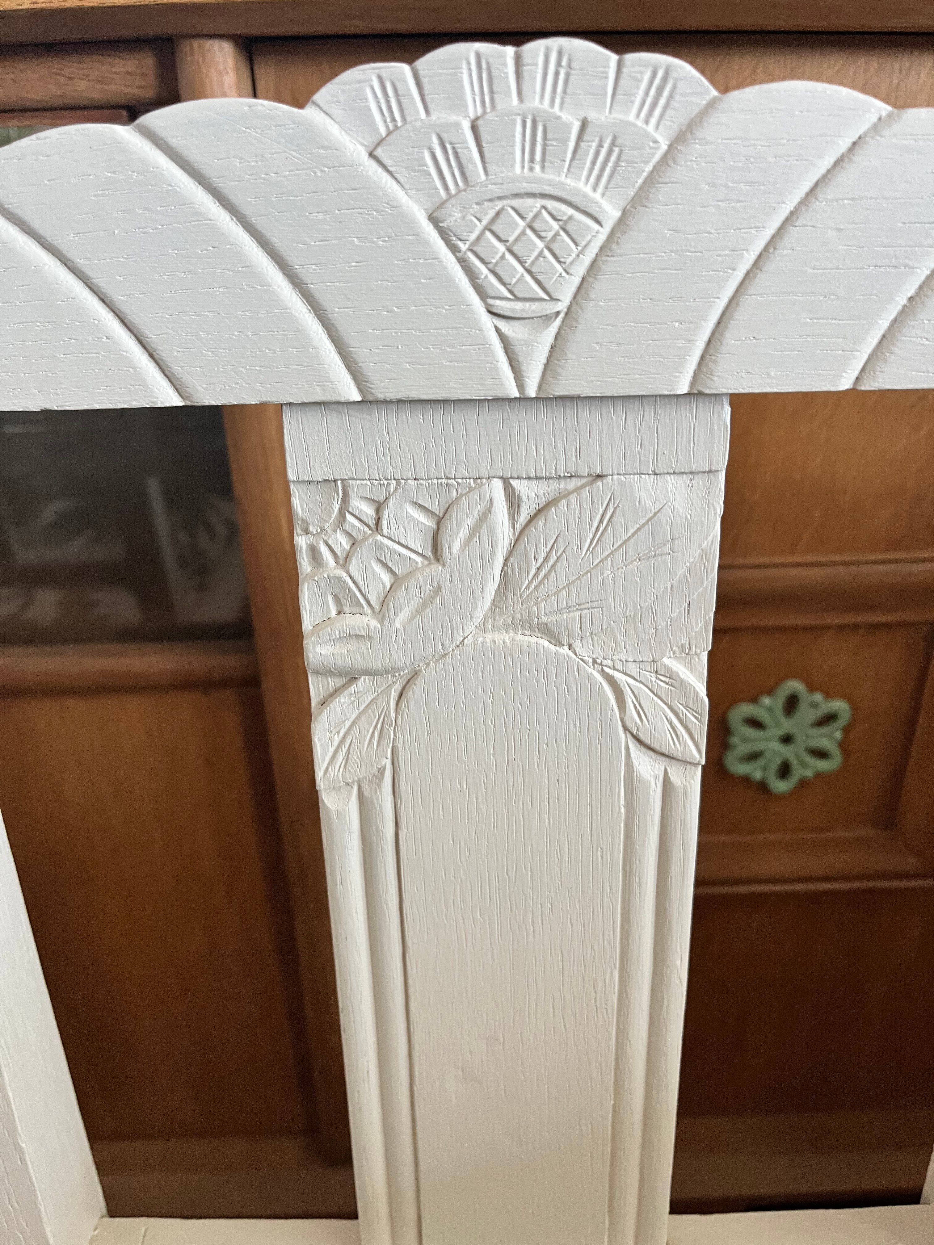 5 relooked antique chairs