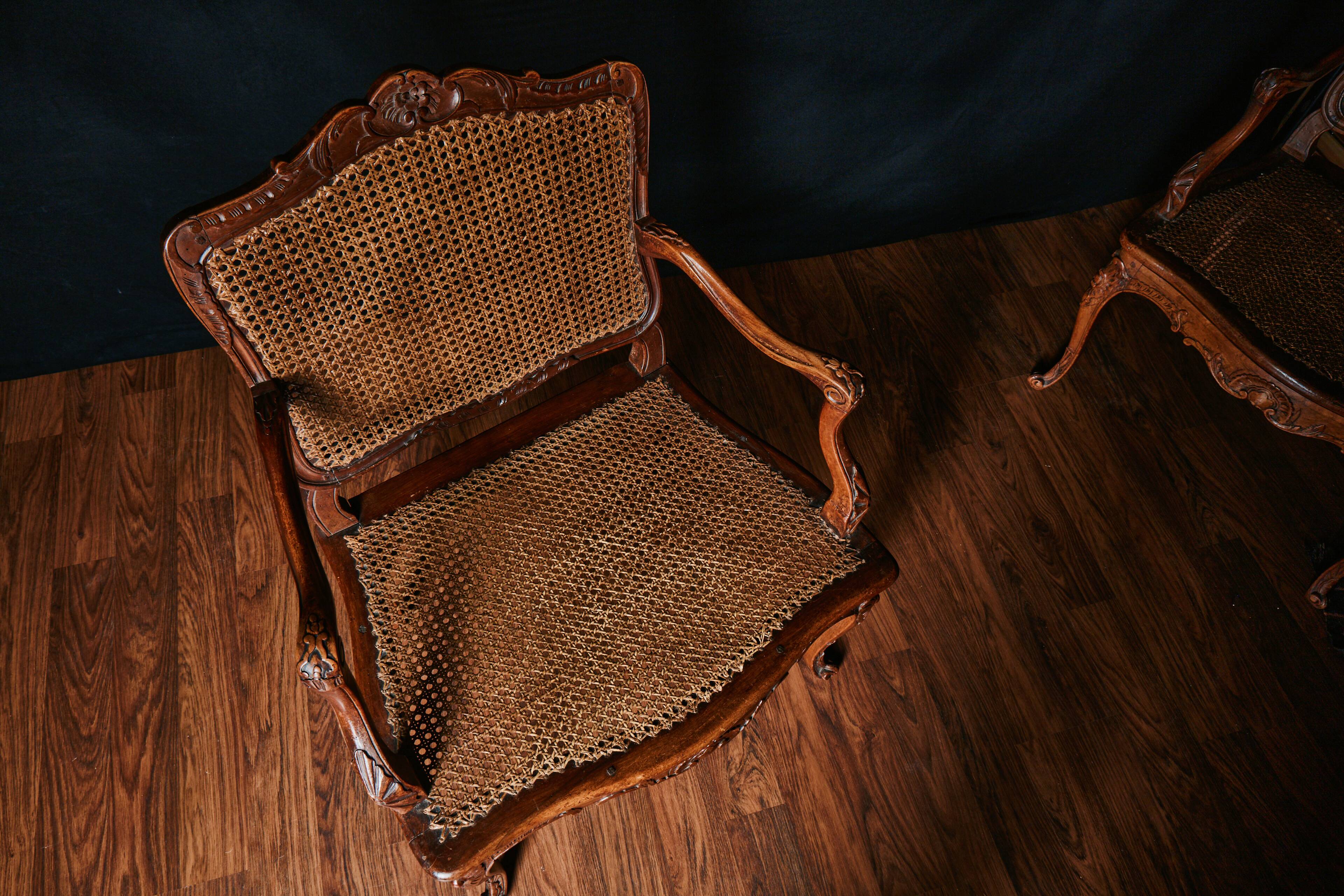 🪑 Pair of Louis XV caned armchairs in carved solid wood