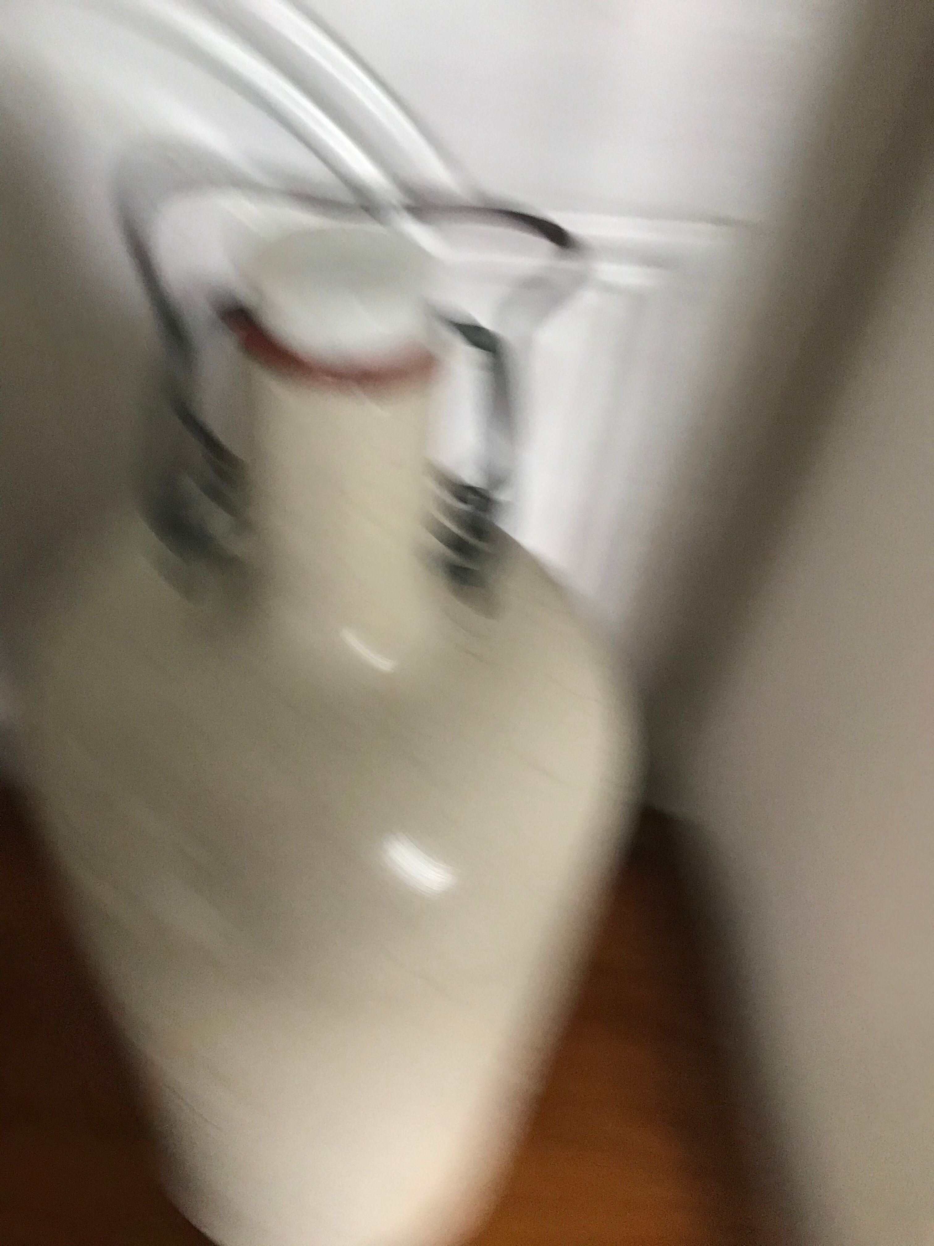 1.75l sandstone bottle