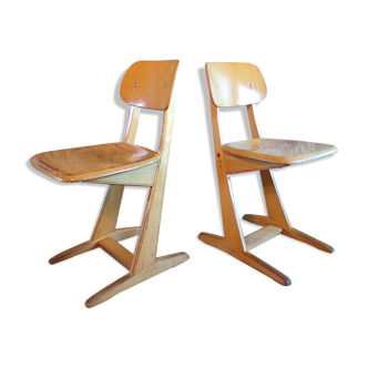 Pair casala child chairs medium model
