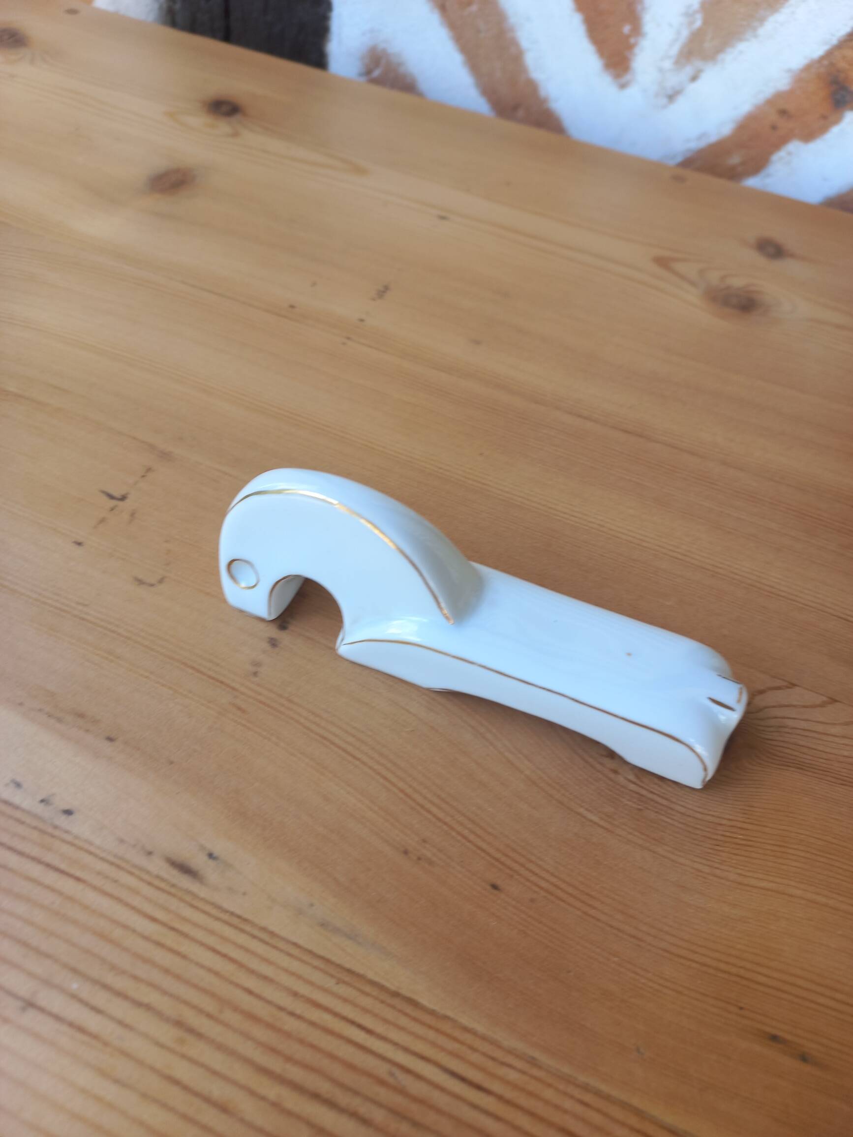 12 designer knife holders