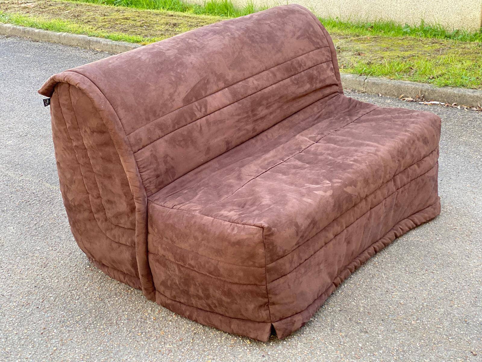 JP Gauthier brown velvet 2-seater convertible sofa bed