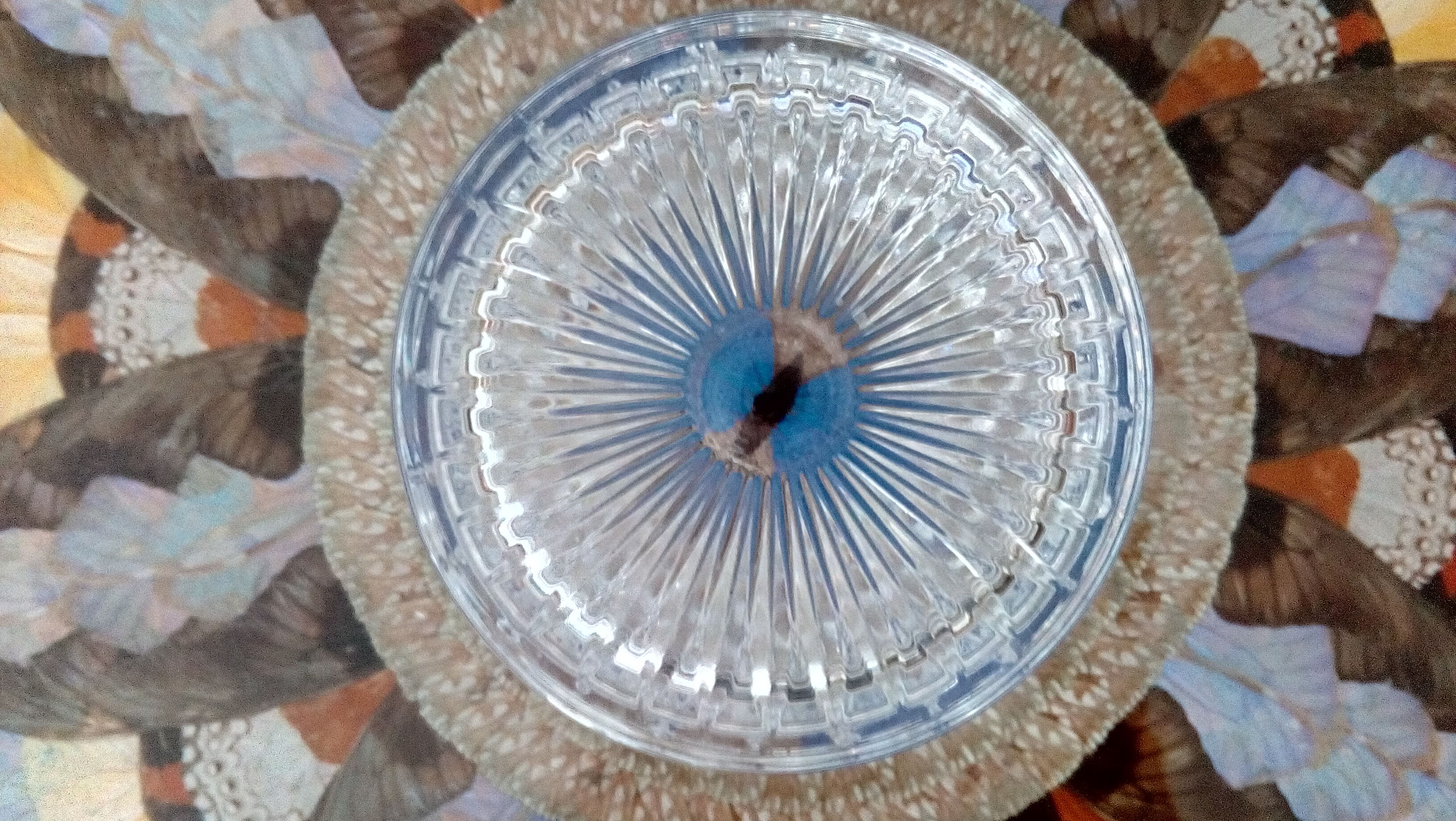 Cut crystal candy box