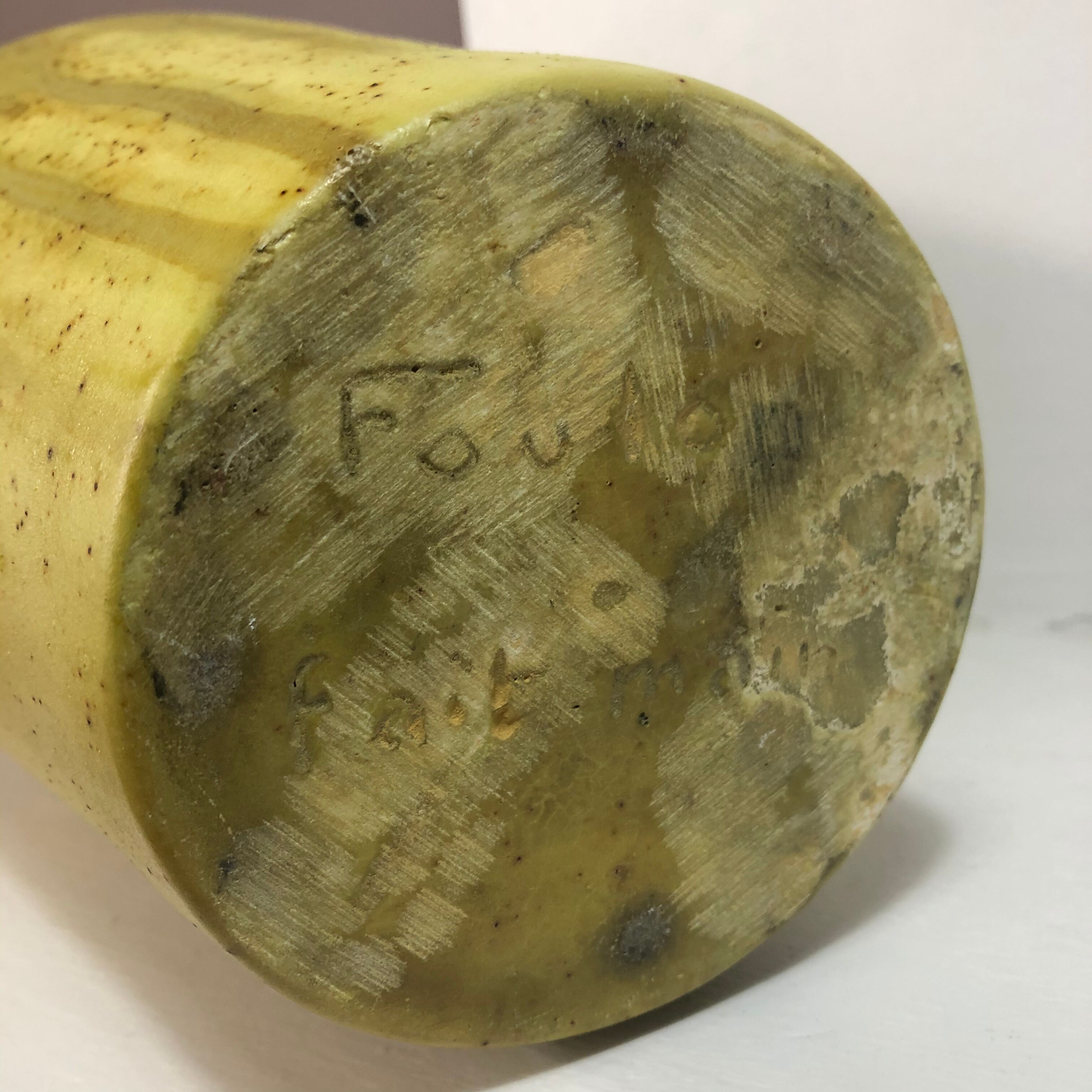 LE FOULON sandstone vase