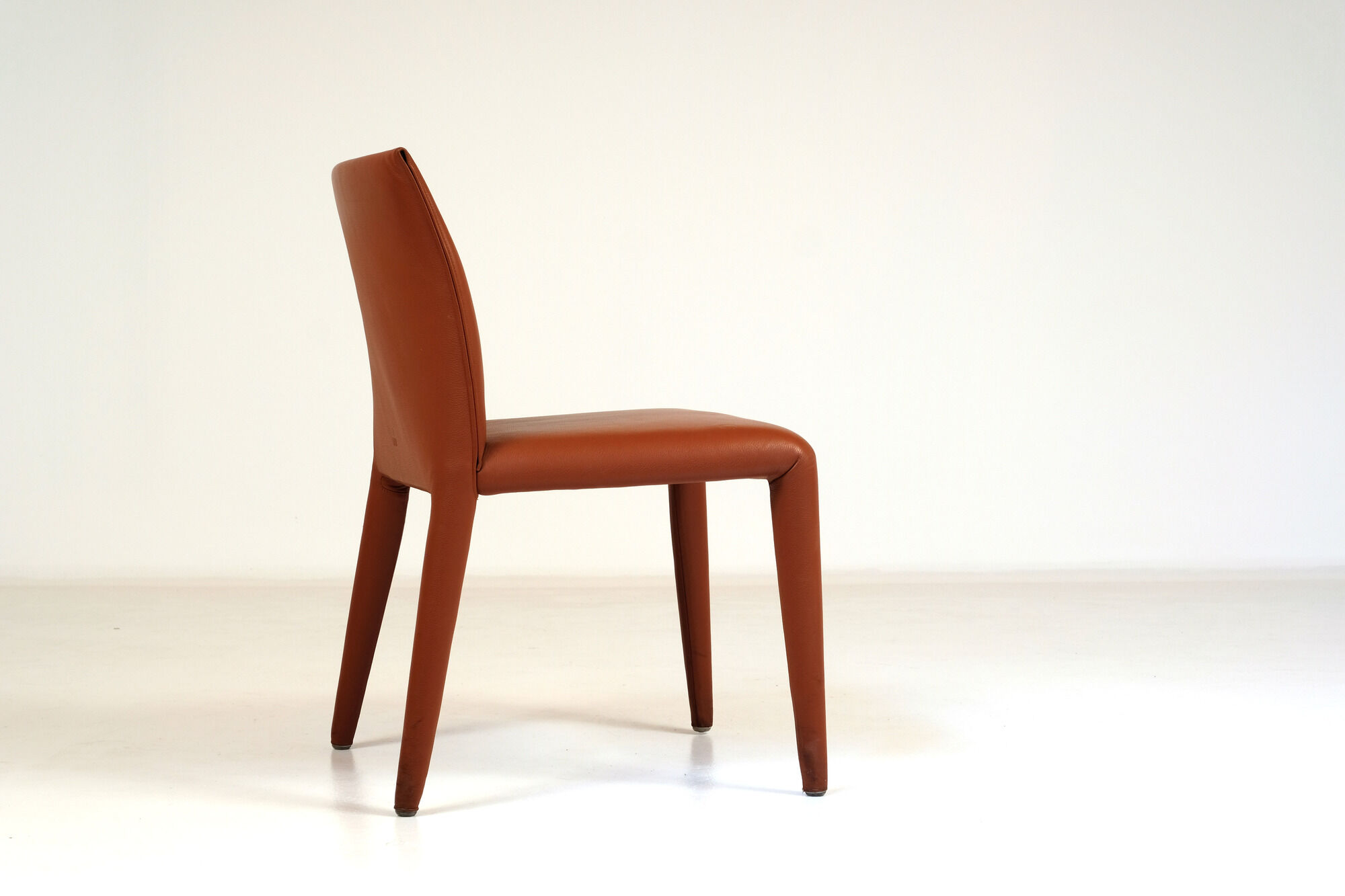 Lot of 8 leather chairs by Mario Bellini for B&B Italia