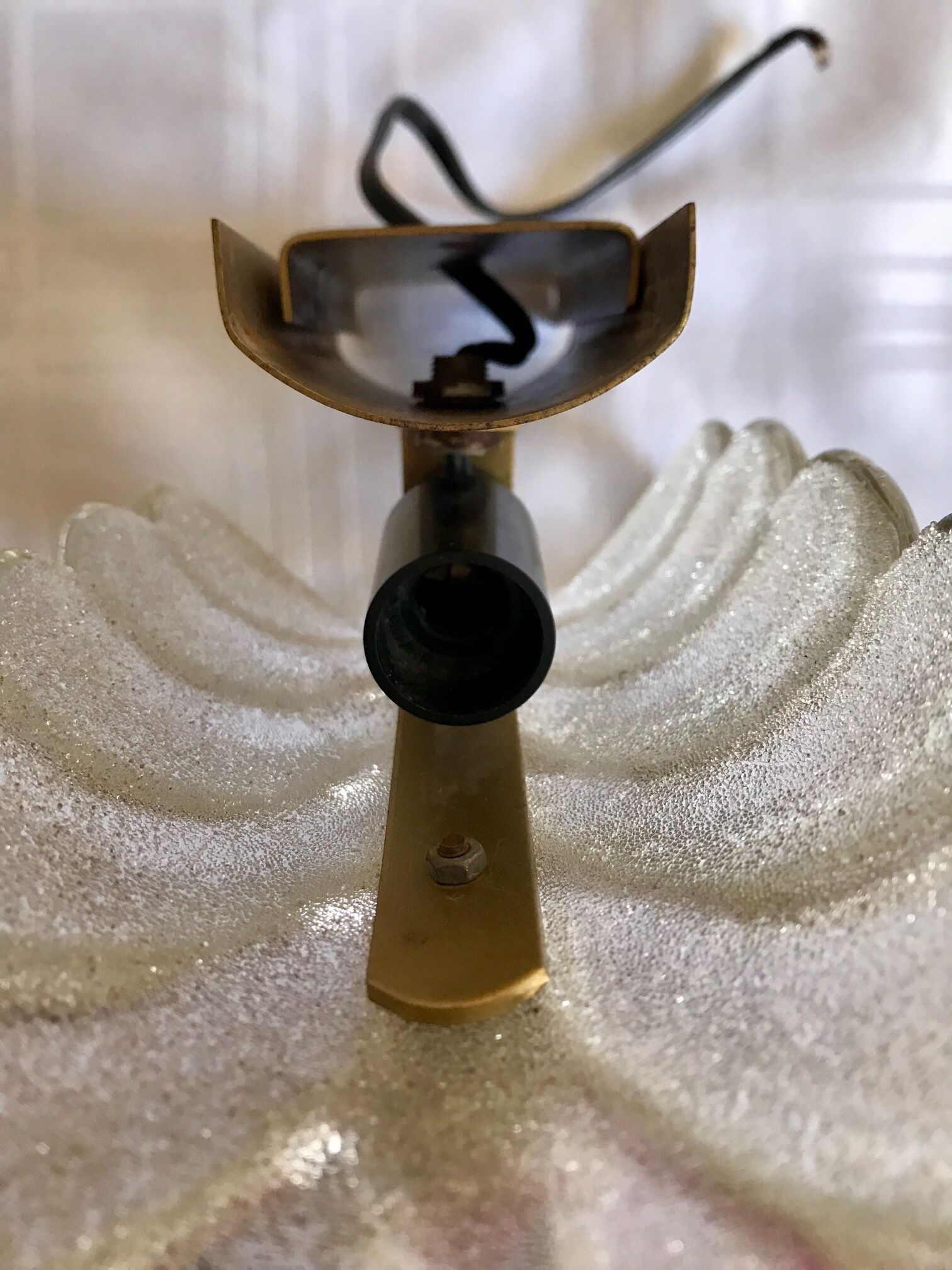 Glass foil wall lamp