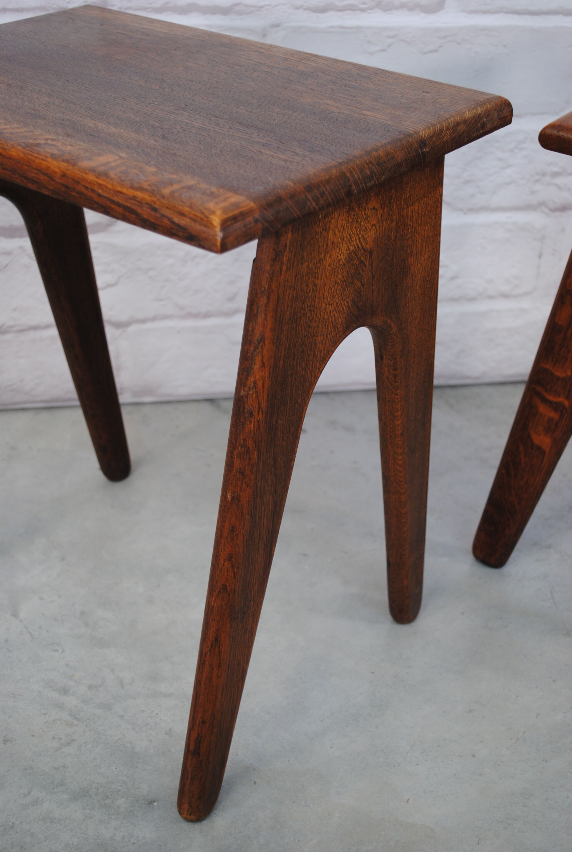 Pull out tables 1950