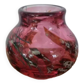 Old vase the long