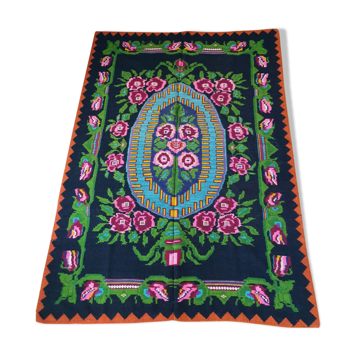 Floral handwoven green and fuchsia rug, made in wool, bohemian design 170x232cm