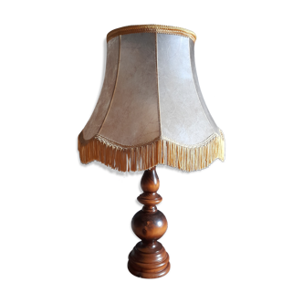 Solid wood table lamp turned rustic chic, beige and golden pagoda lampshade - 60s
