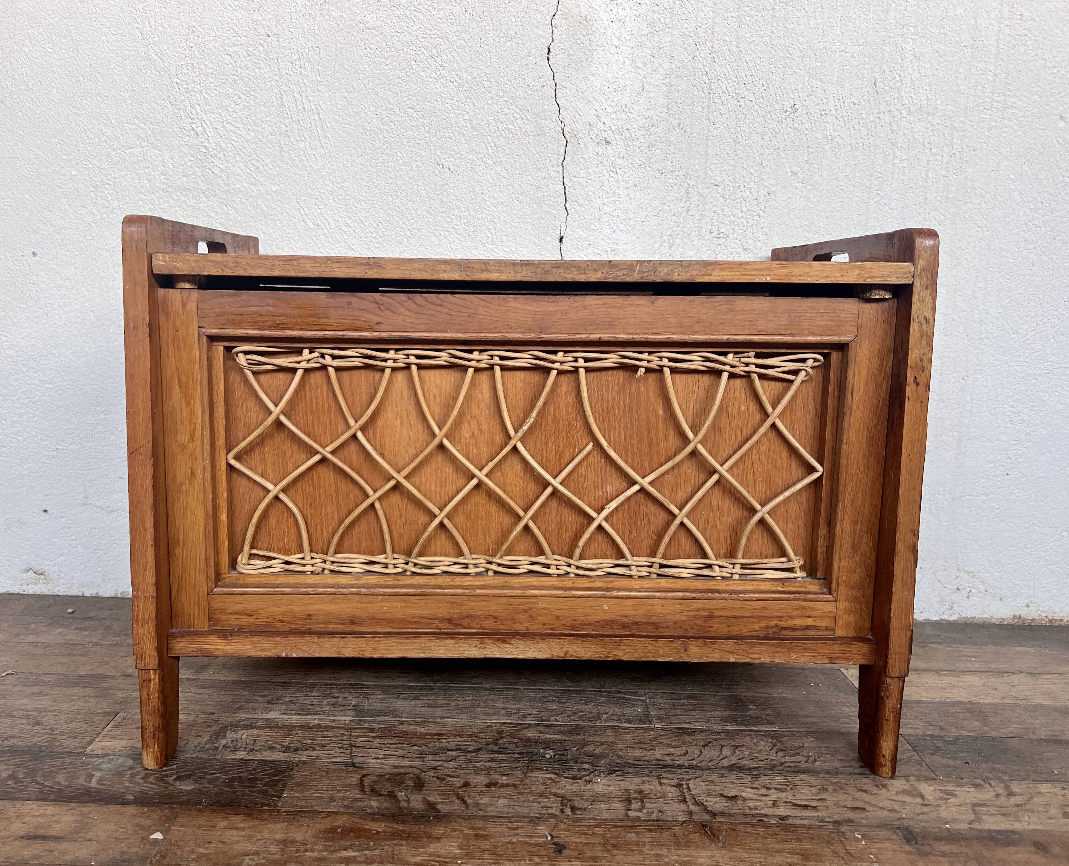 Toy chest / bench for children vintage rattan oak