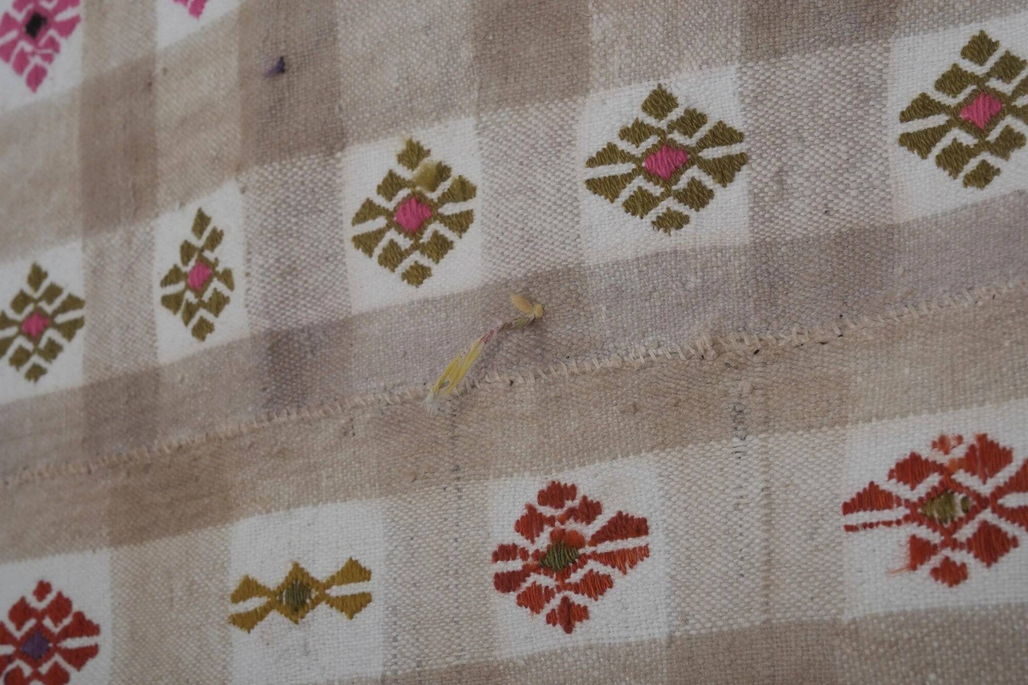 Vintage Turkish kilim handwoven 183x250 cm