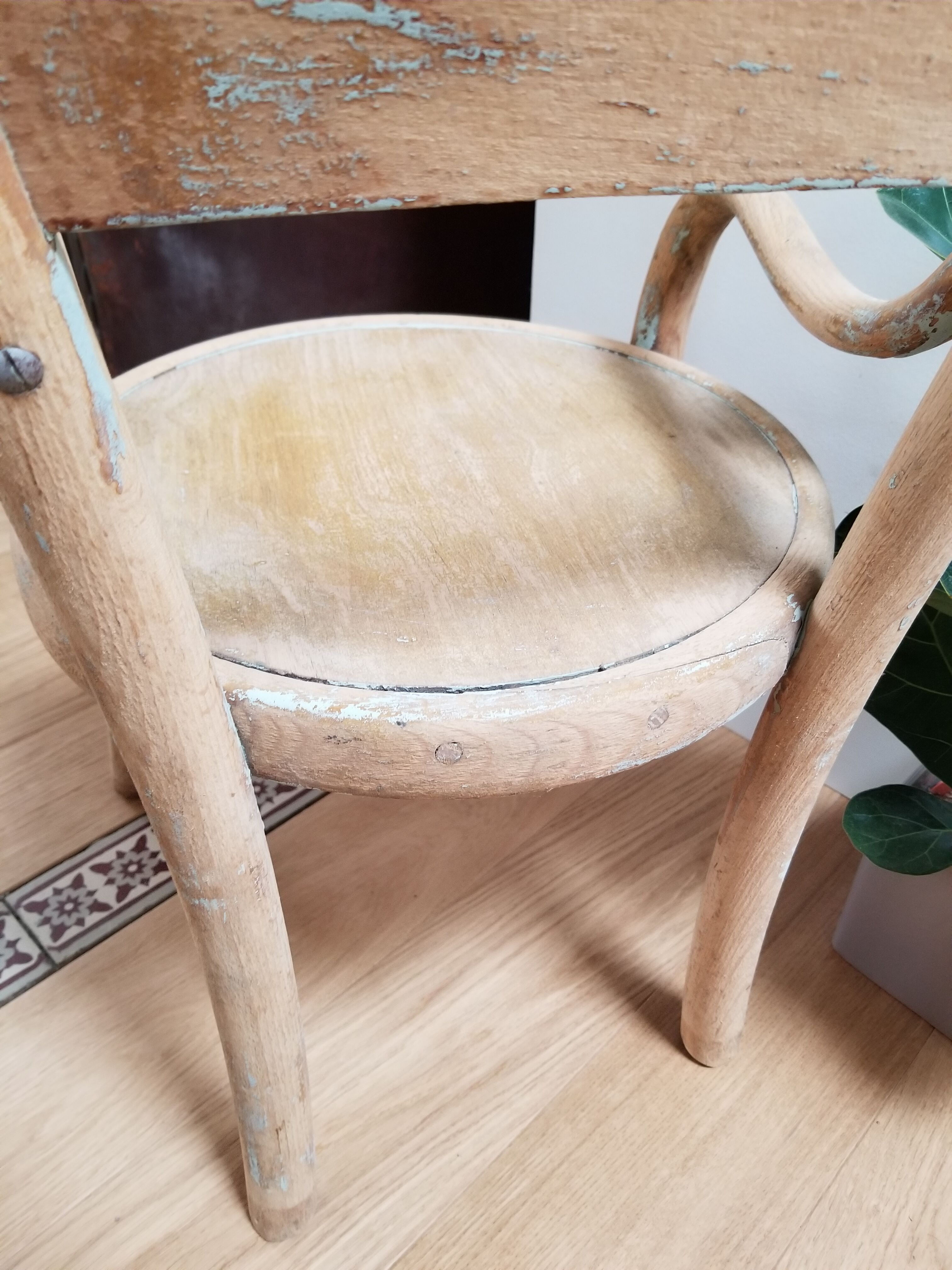 Chaise bistrot vintage enfant