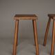 Tabourets hauts rustiques en chêne. années 1970. Lot de 2