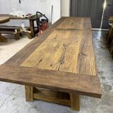 Solid oak table in Provençal style