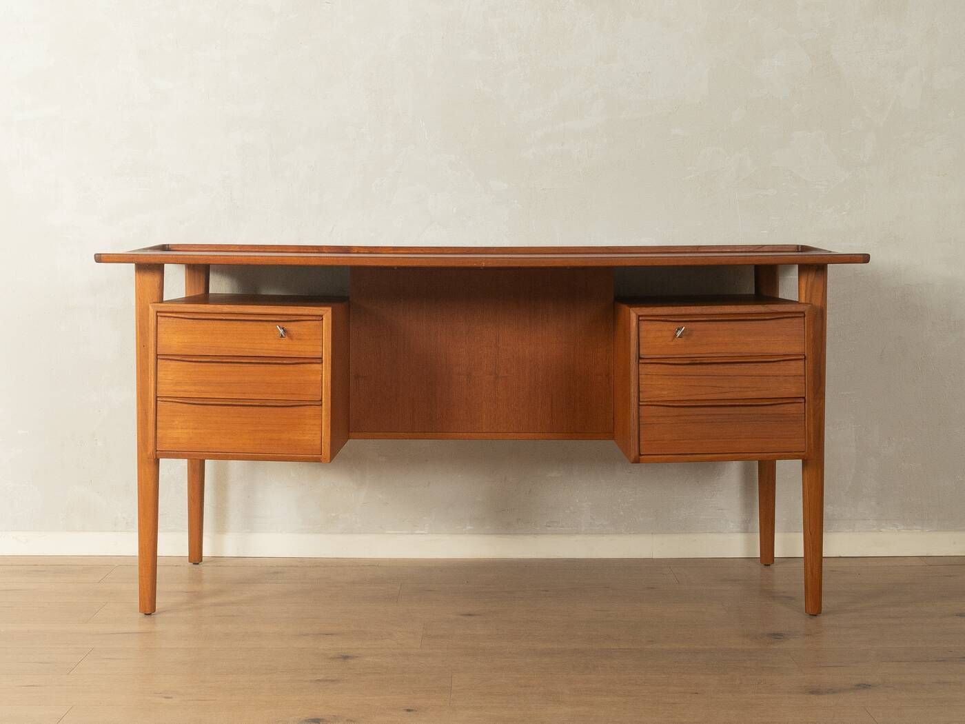 Mid-century desk in teak by Peter Løvig Nielsen (1960s)