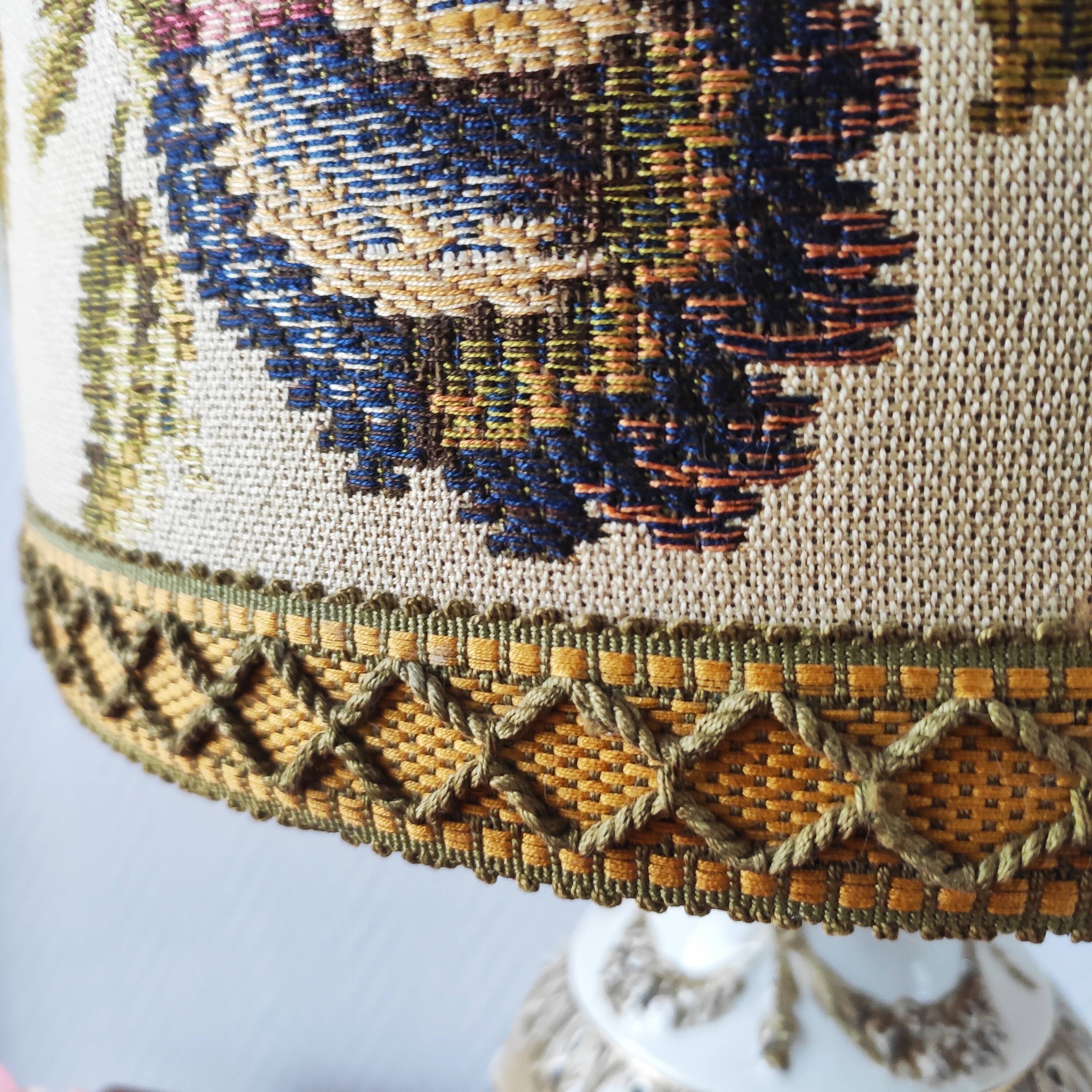 Italian Capodimonte porcelain lamp