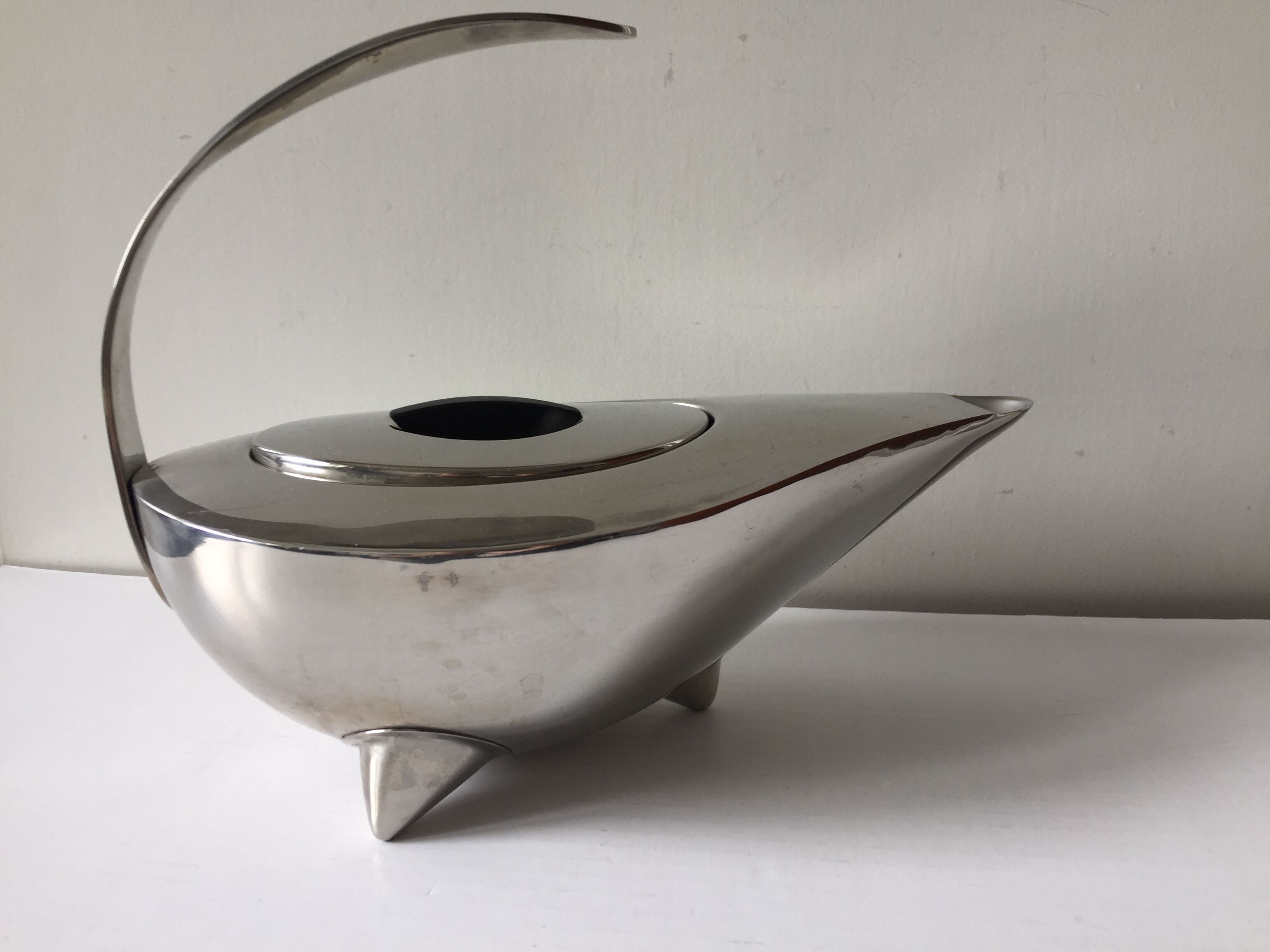 Modernist teapot Danish design 1980's