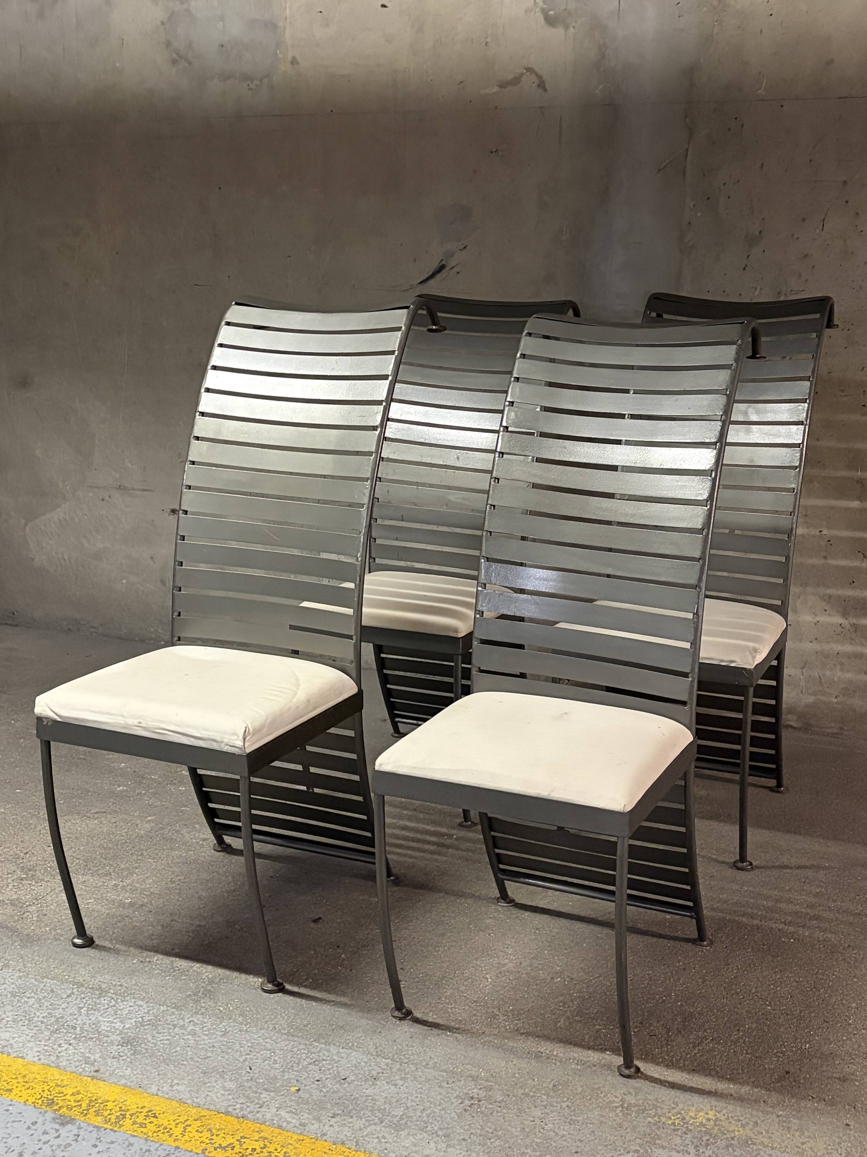 Ensemble de 4 chaises en acier, 1980