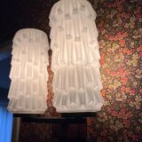 Paire d'appliques en laiton et verre