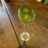 Ancien verre en cristal Saint Louis Roemer taillé vert Absinthe