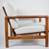 Fauteuil bouclé original Baczyk, restauré, blanc, teck