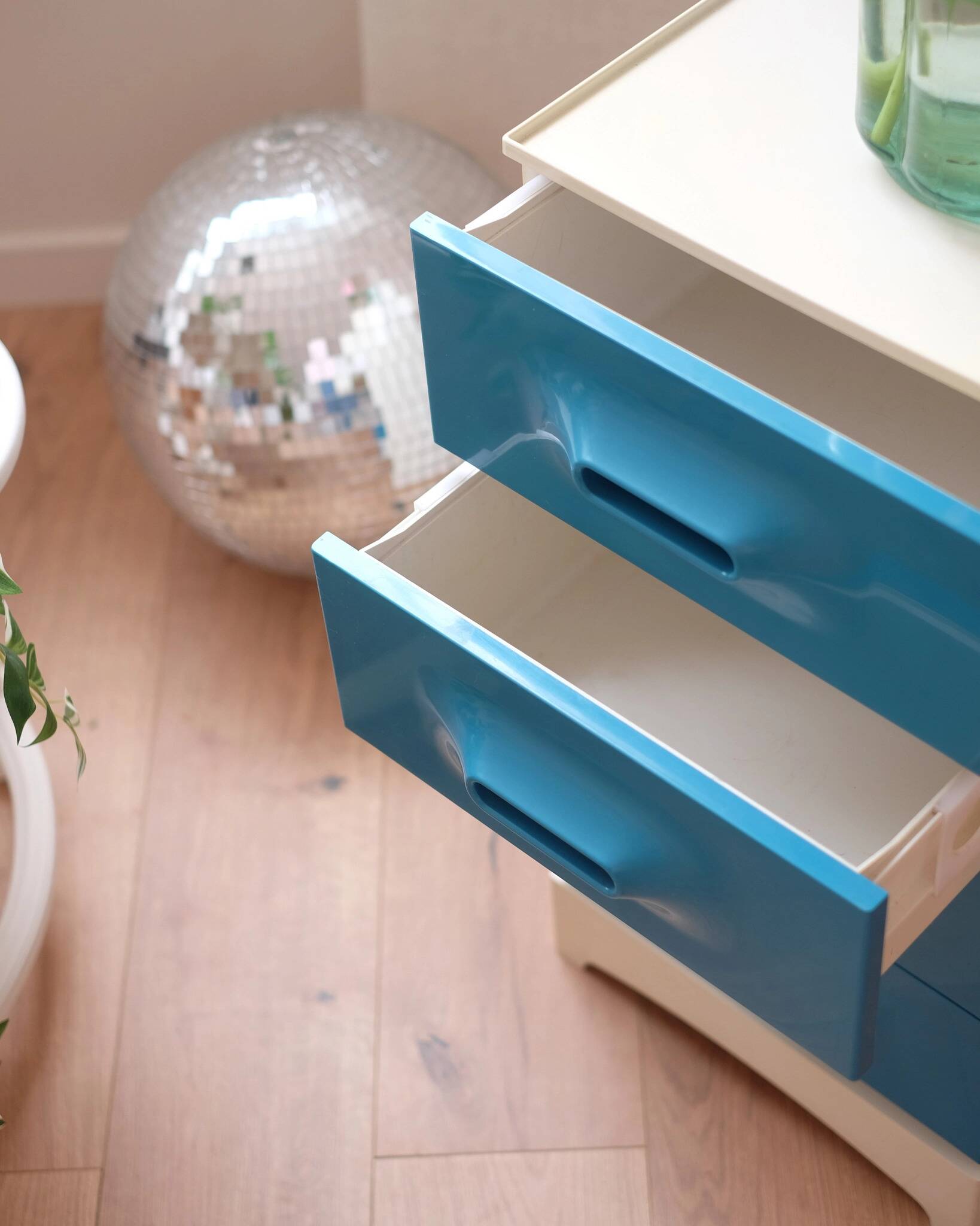 4 drawer chest of drawers - Marc Held for Prisunic