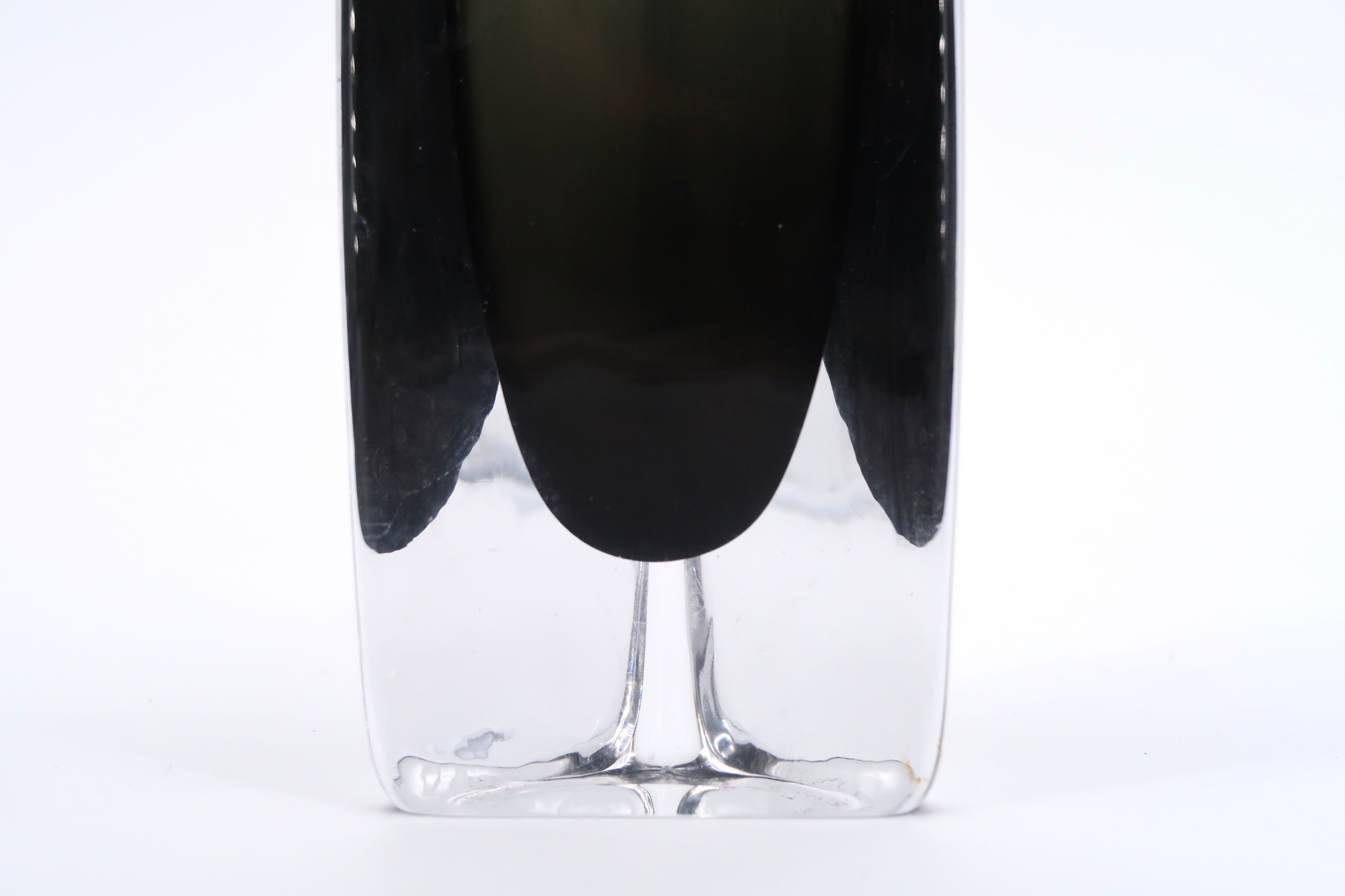 Sommerso glass vase by Nils Landberg for Orrefors