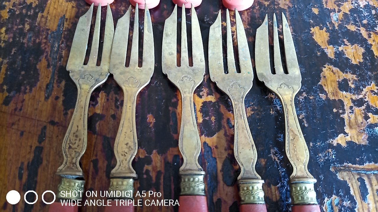 9 brass cake forks - vintage Bakelite handle