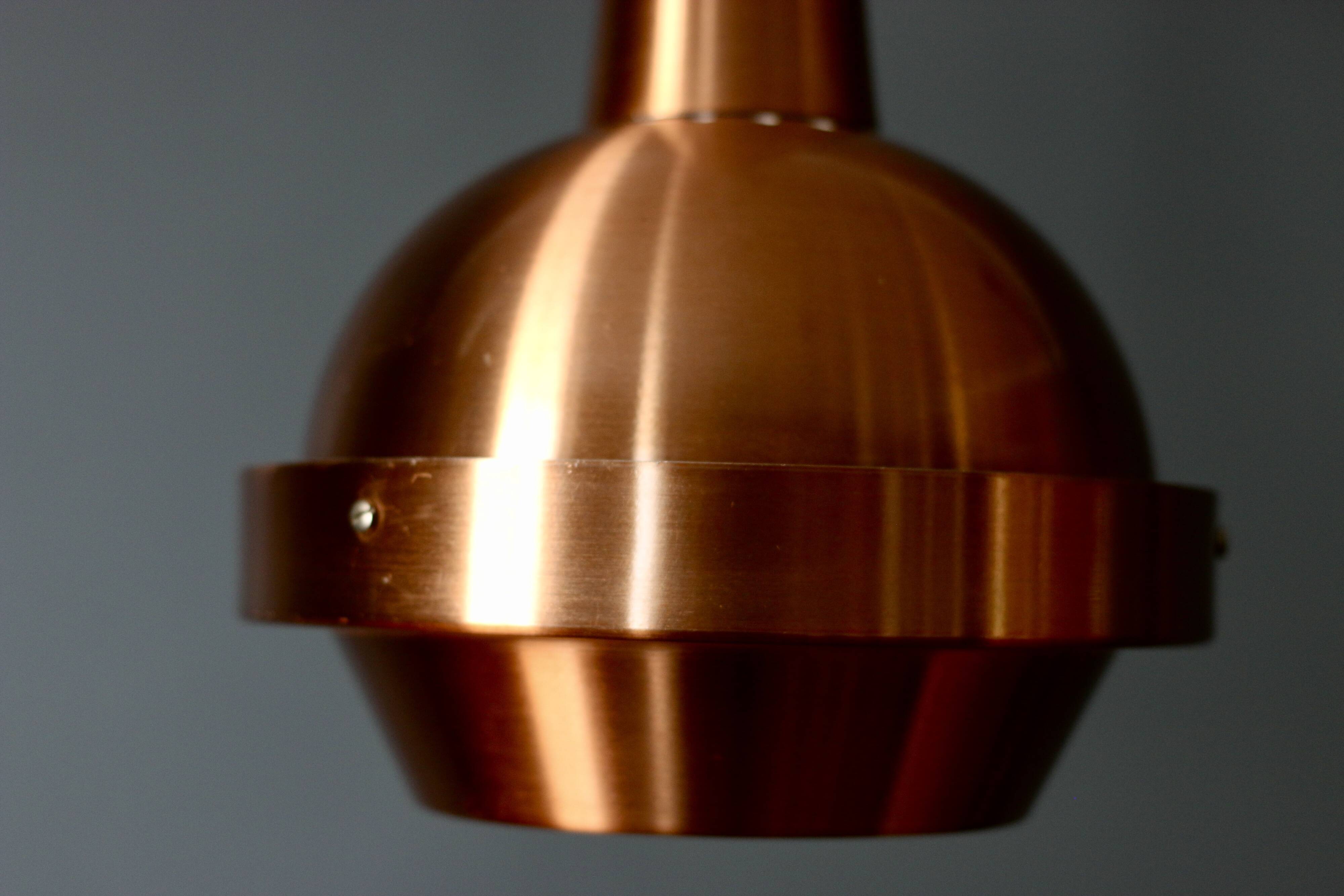 Suspension scandinave vintage laiton 1960