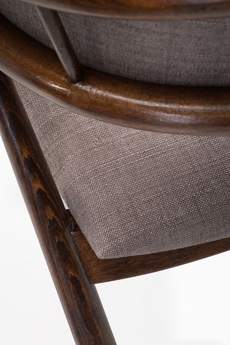 Pair of type B-3300 armchairs