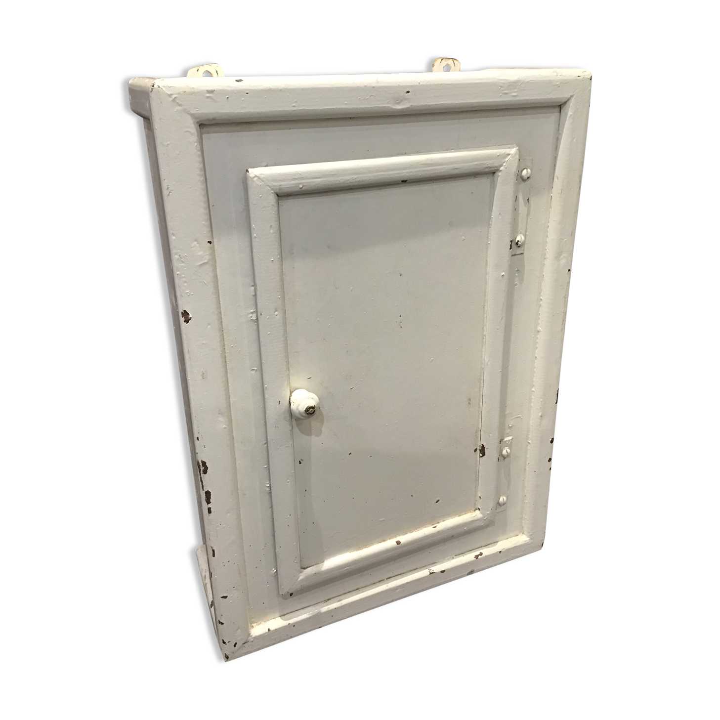 Vintage murale pharmacy wardrobe