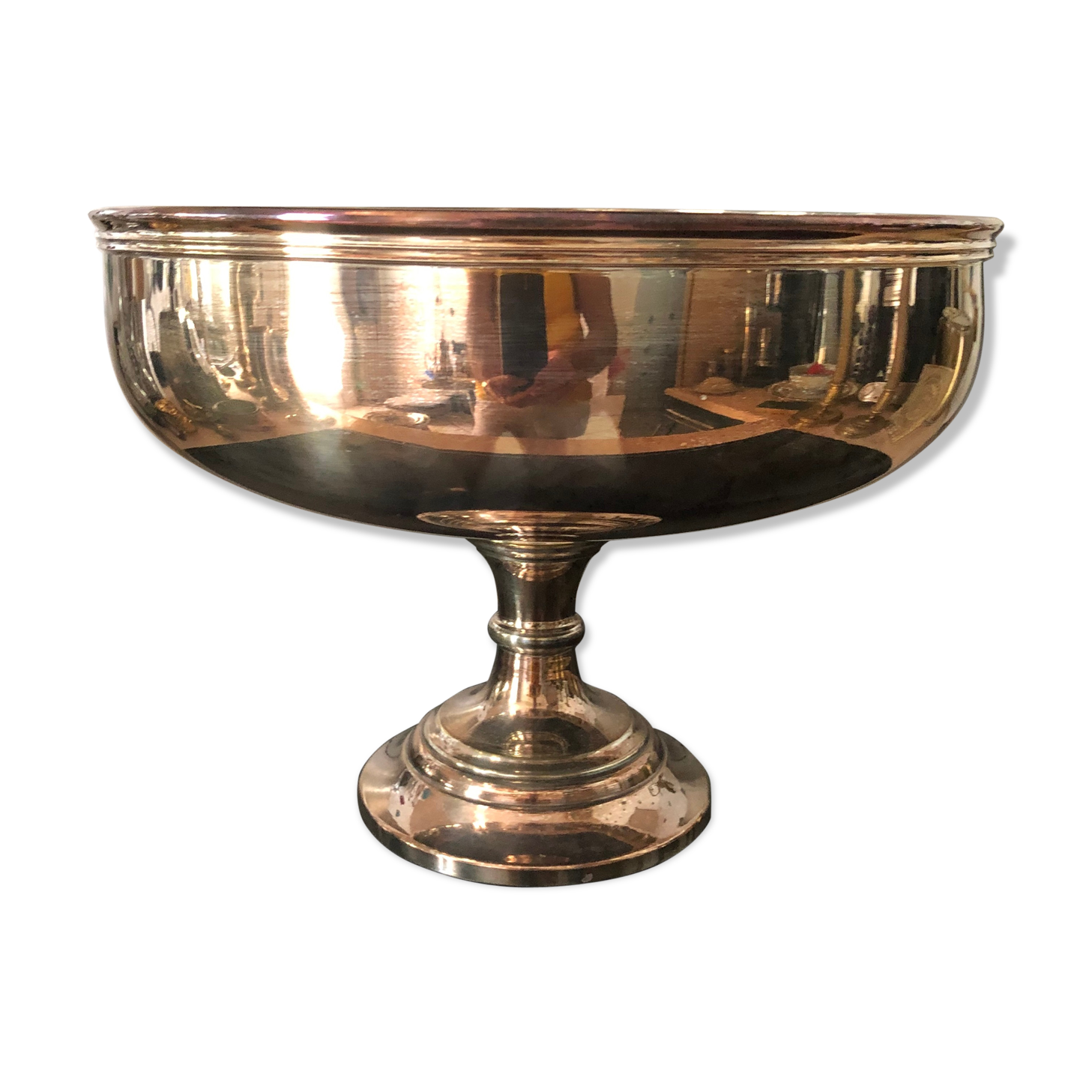 Very large silver metal cut