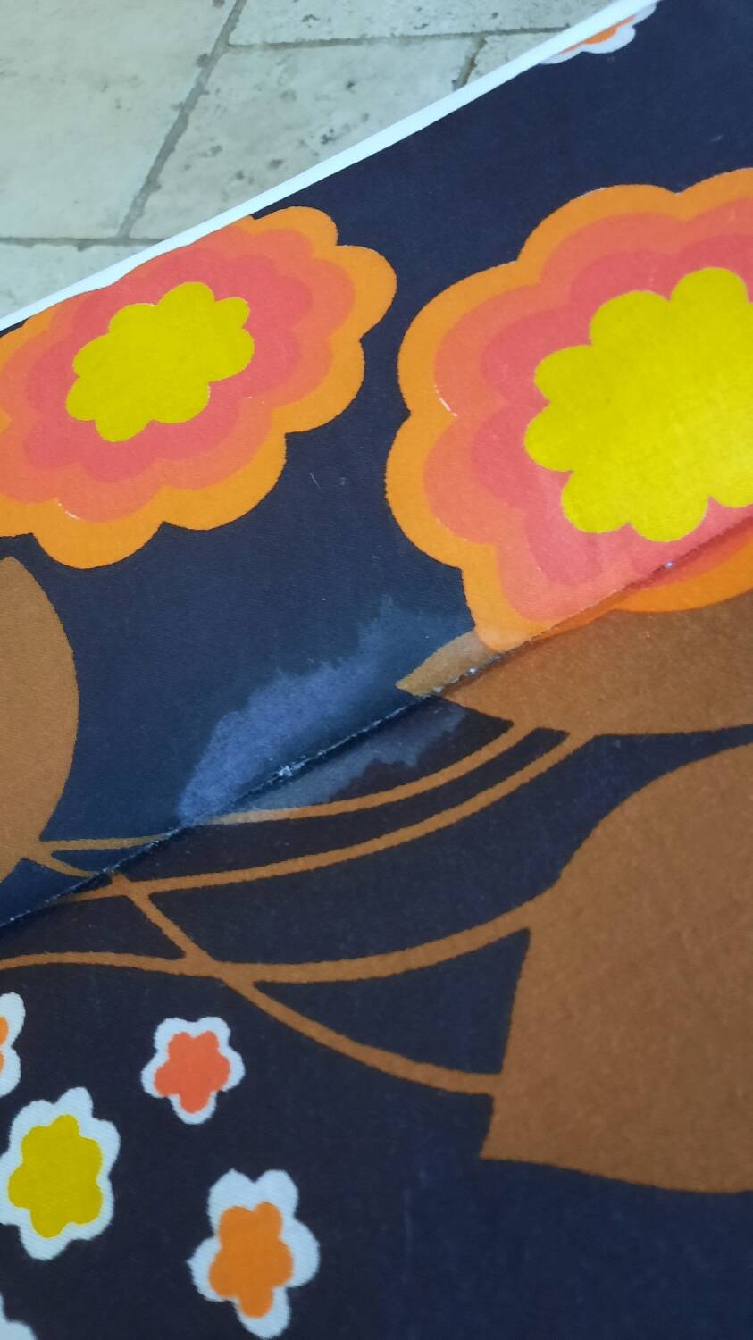 Vintage floral camping folder