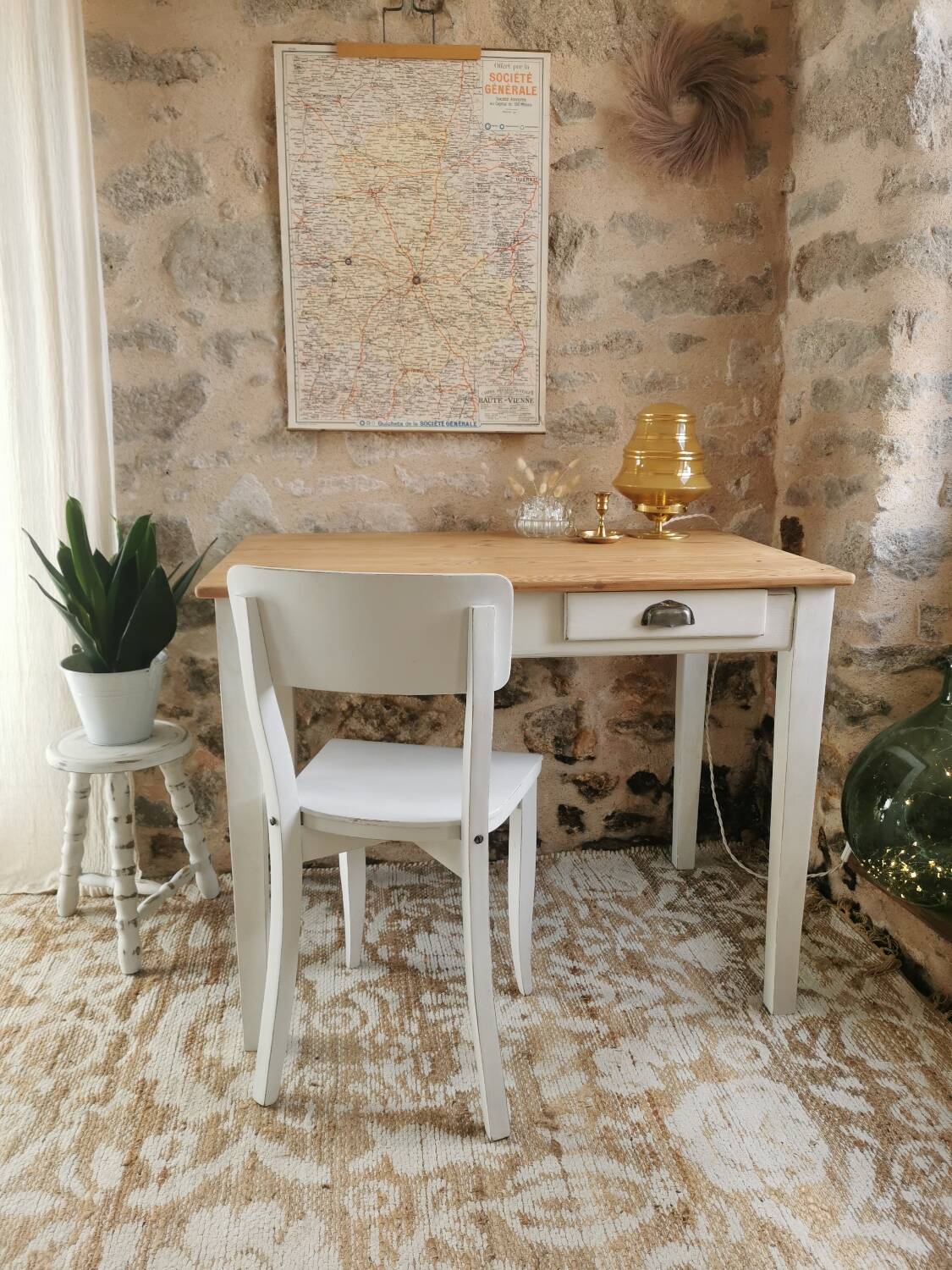 Small table, desk and its patinated chair