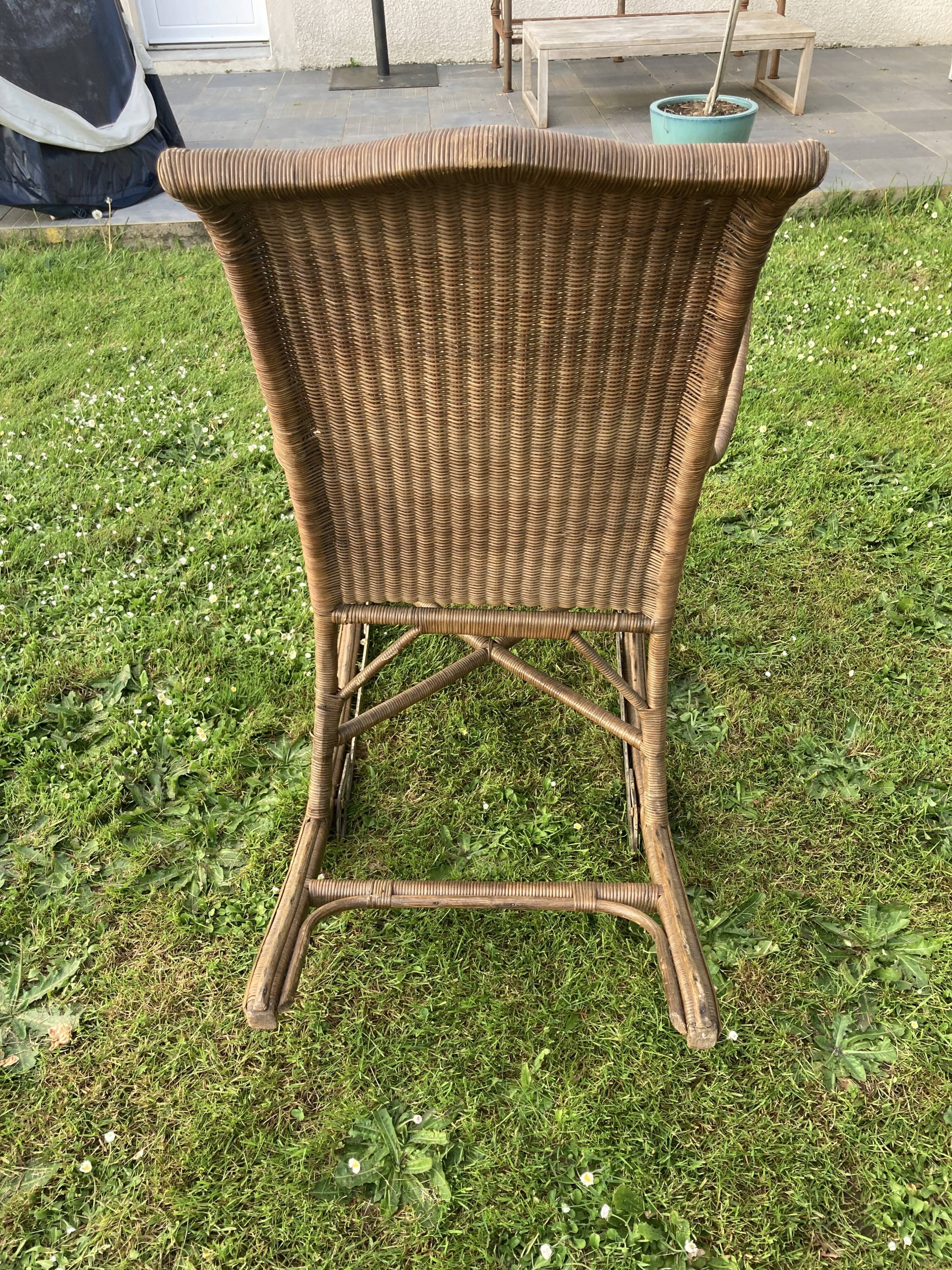 Former rattan rocking-chair chair