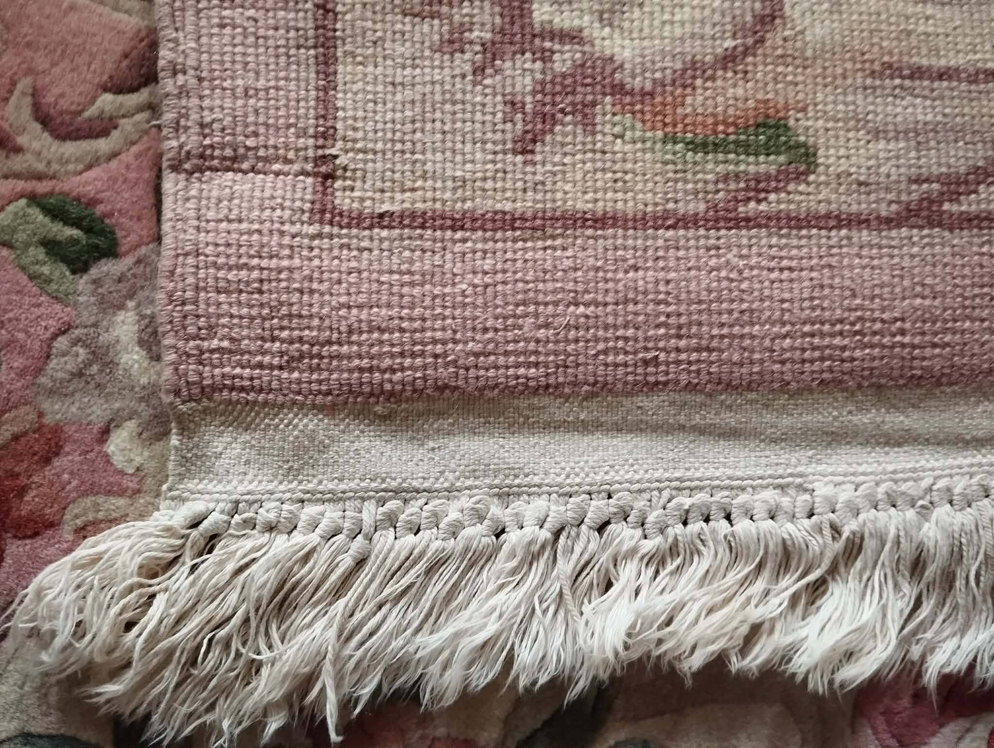 Handmade Chinese rug 186x123cm