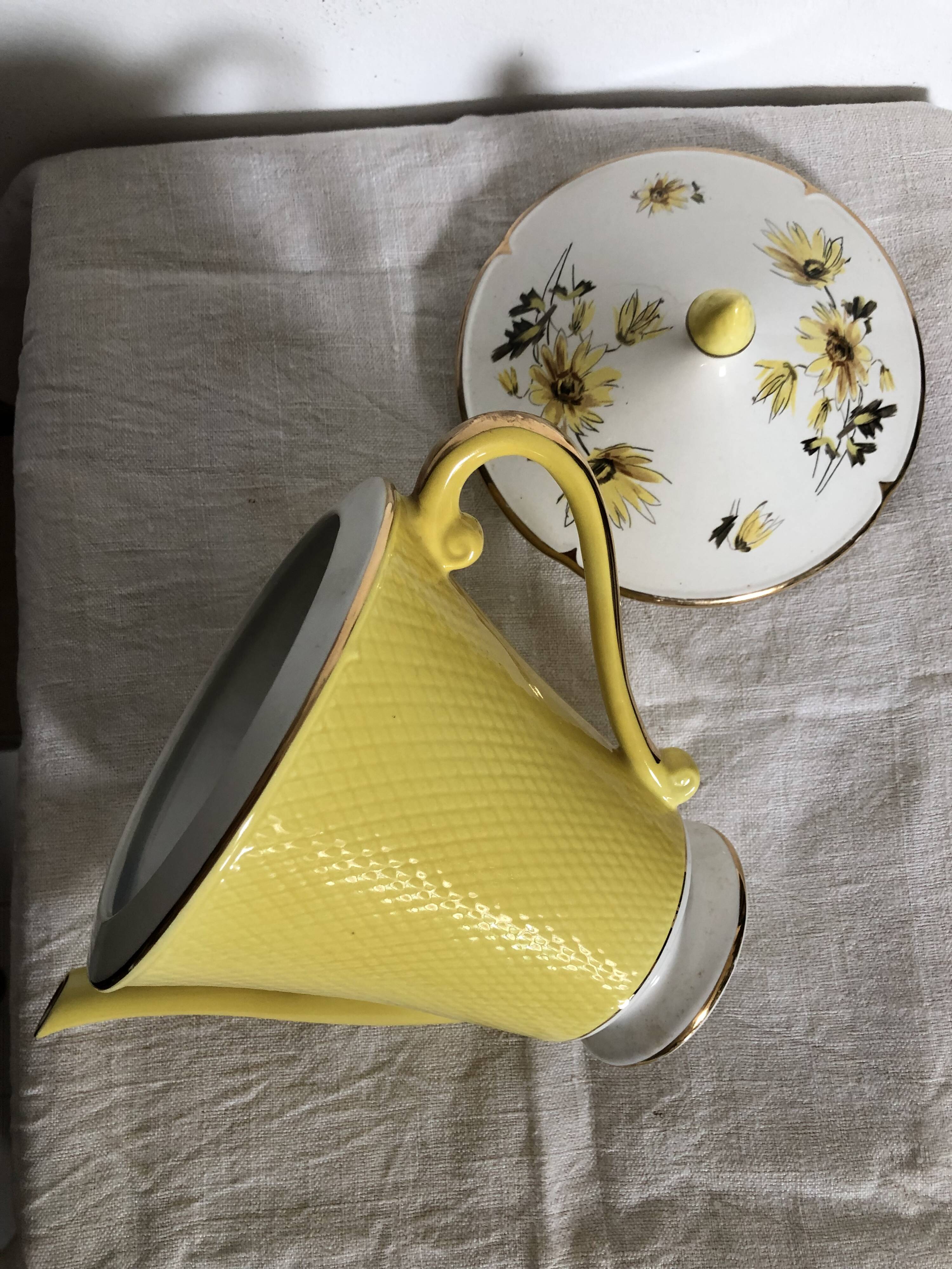 Cafetière vintage.Salins.