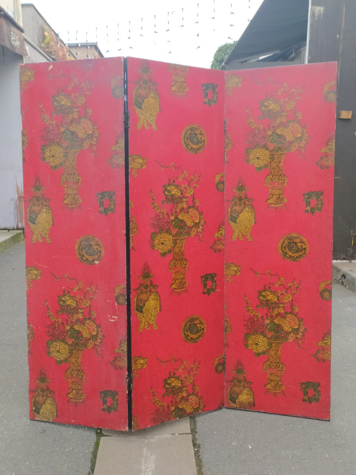 19th-sided orientalist screen