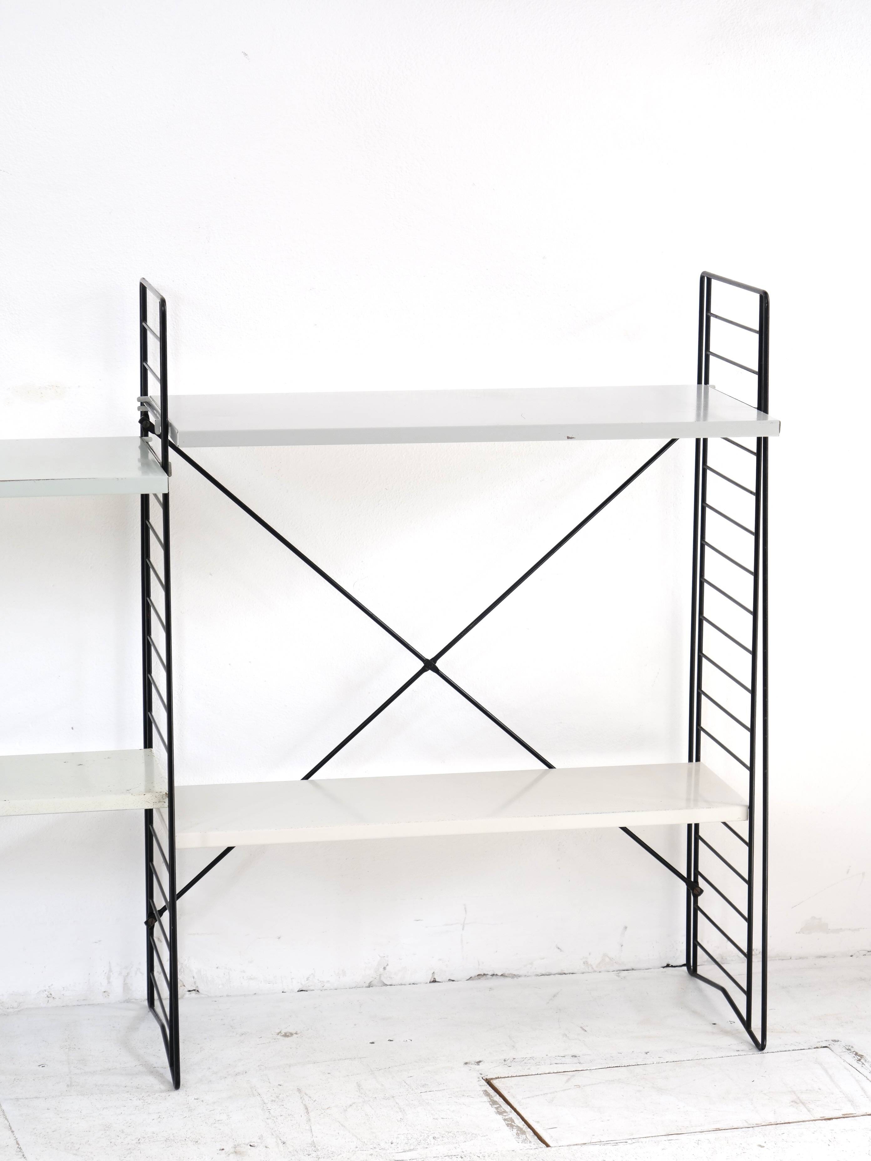 Tomado floor shelf in shades of gray