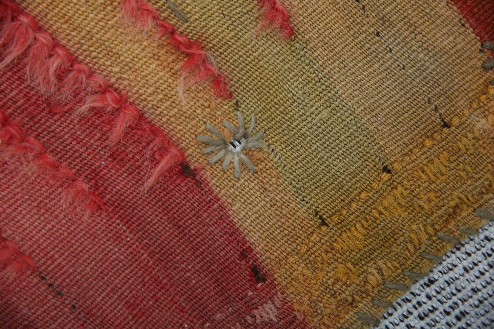 Modern Handmade Vintage Wall Rug, 75x134Cm