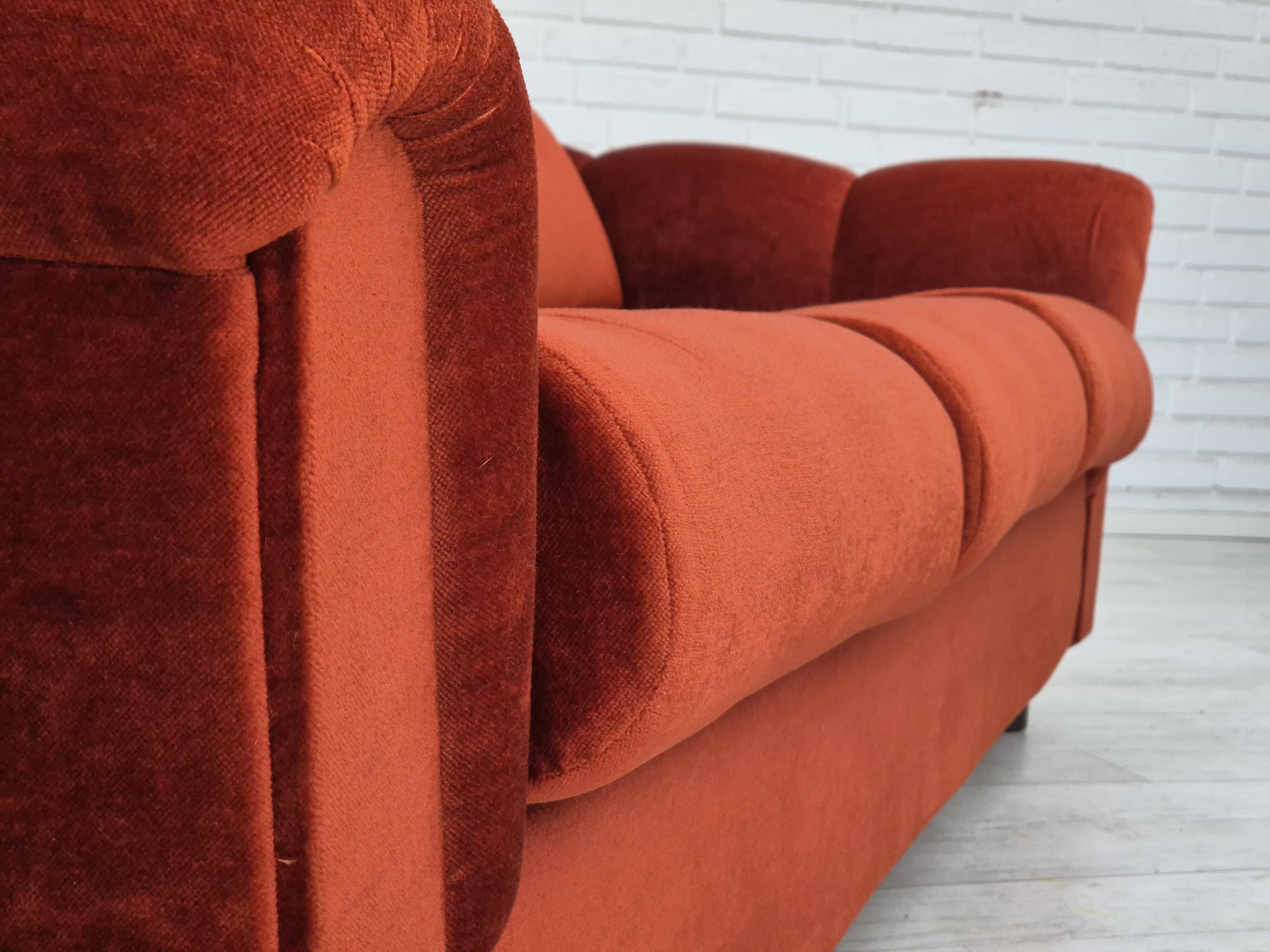 Années 1980, canapé danois 3 places