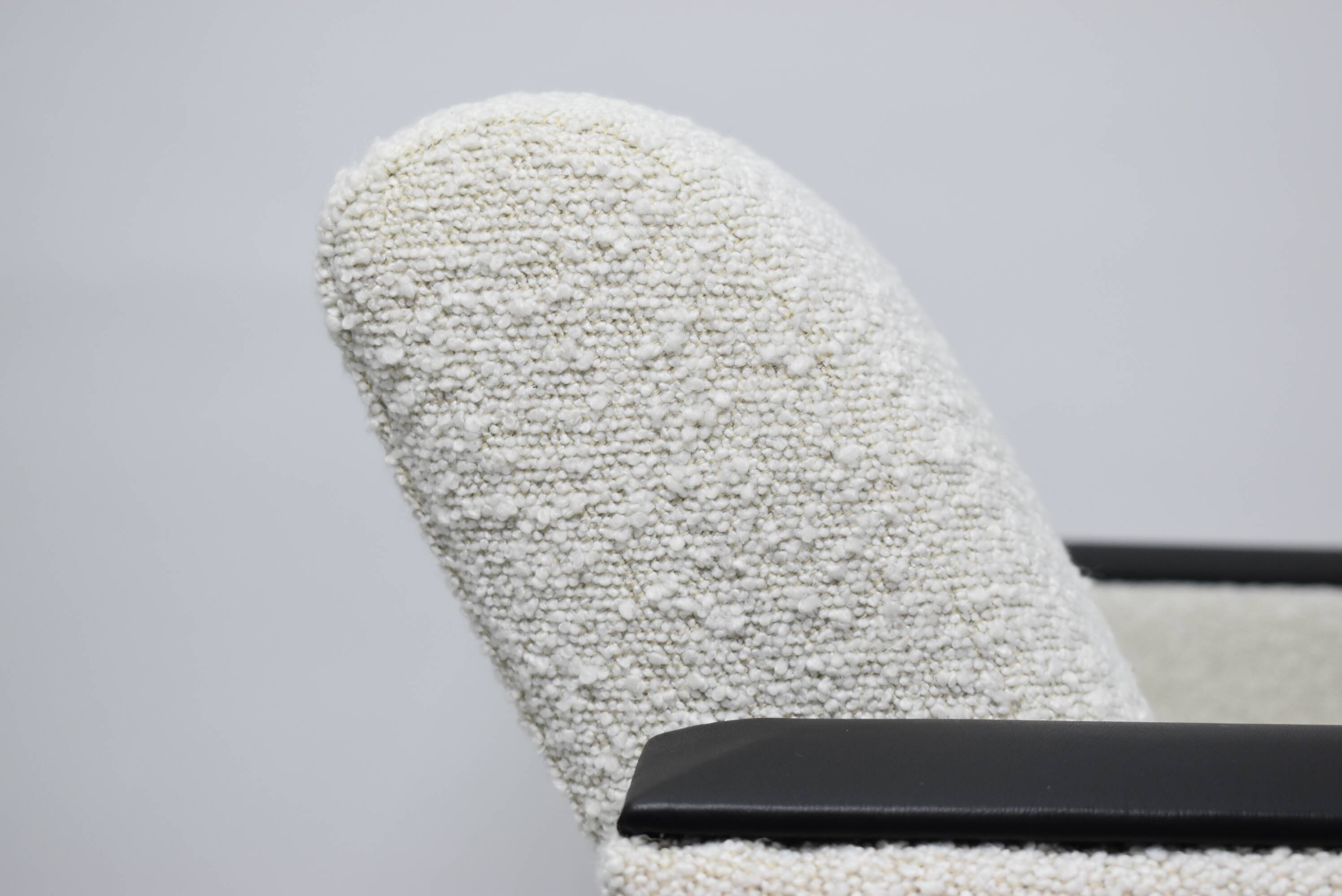 Vintage Deutsche Democratic Republic DDR, 60s, White Bouclé