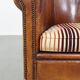 Fauteuil club vintage couleur cognac en cuir de mouton