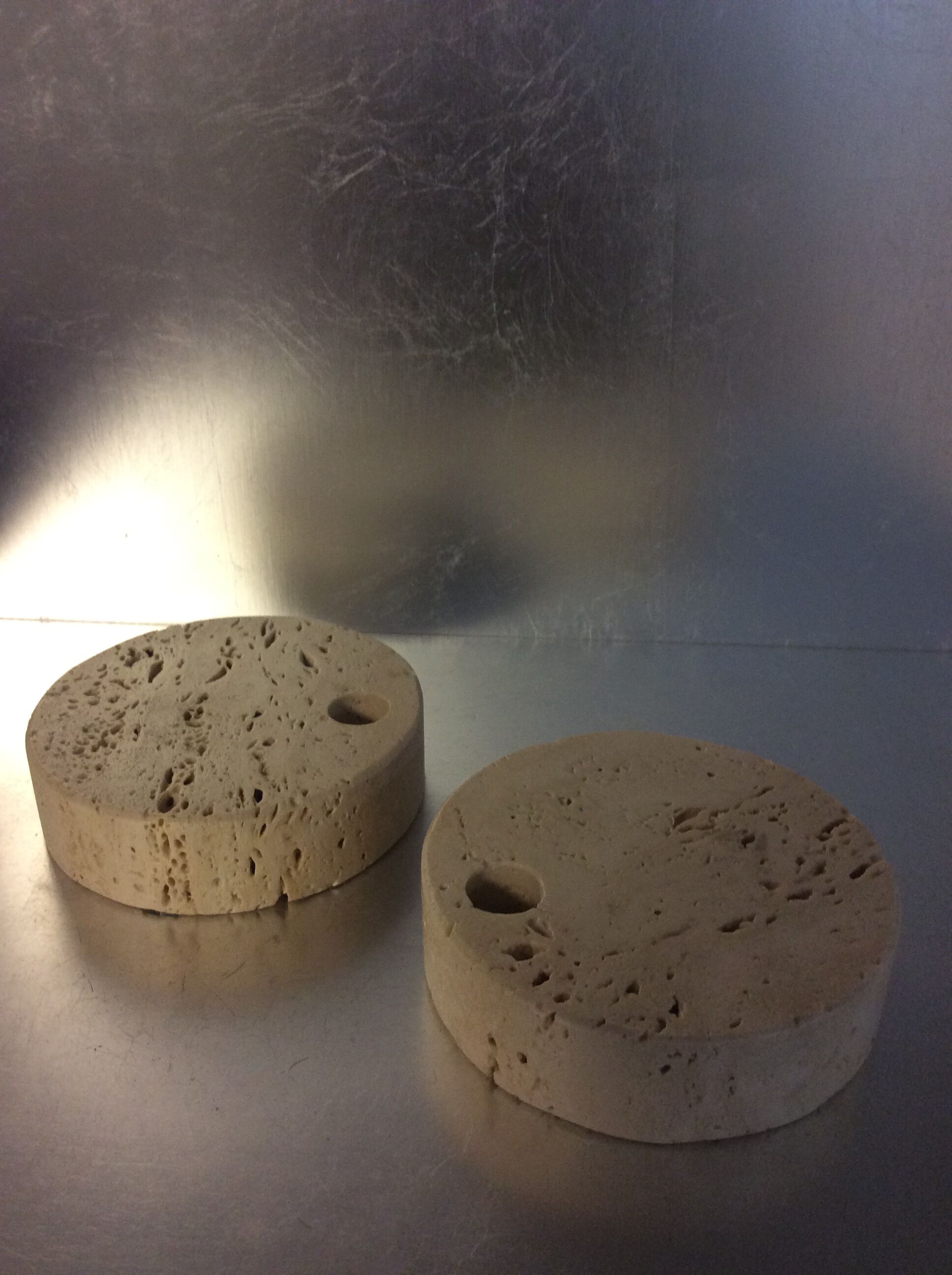 Pair of travertine soliflore from the 70s