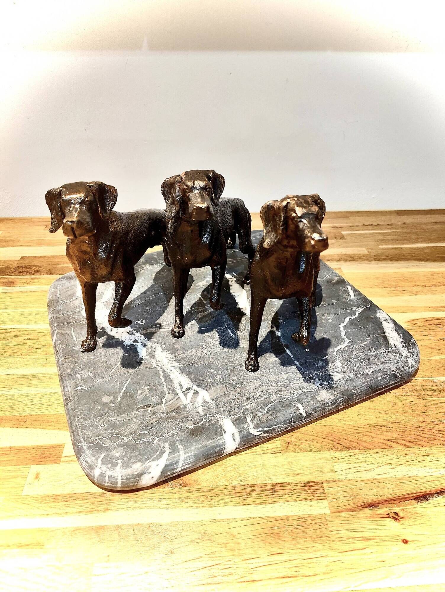 STATUE 3 HUNTING DOGS in CAST IRON